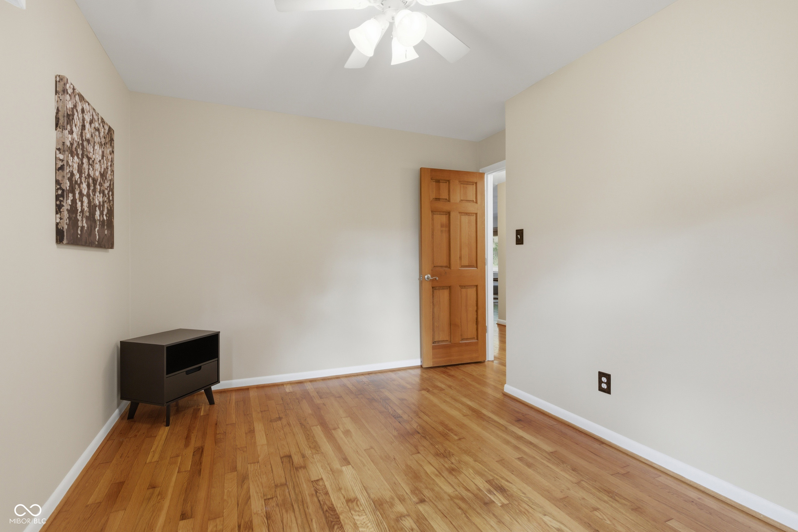 2515 E 99th Street
