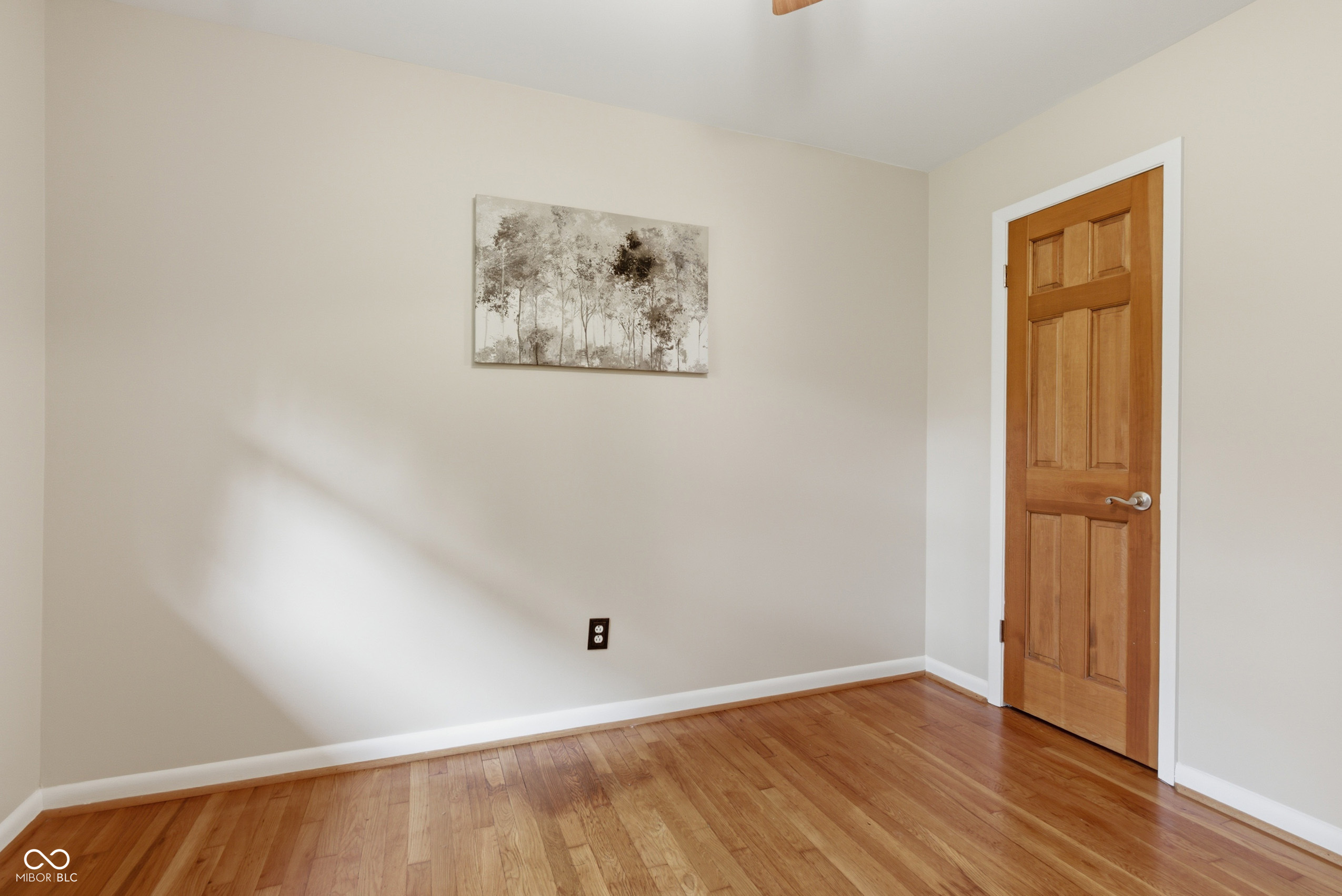 2515 E 99th Street