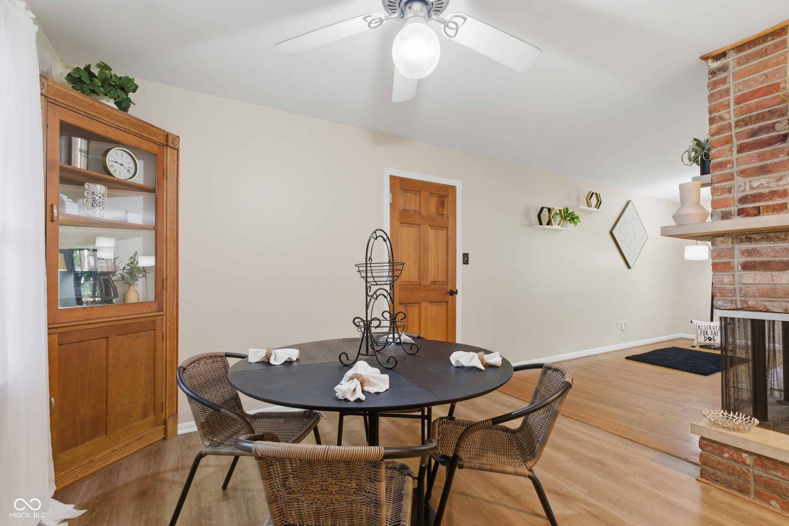 2515 E 99th Street