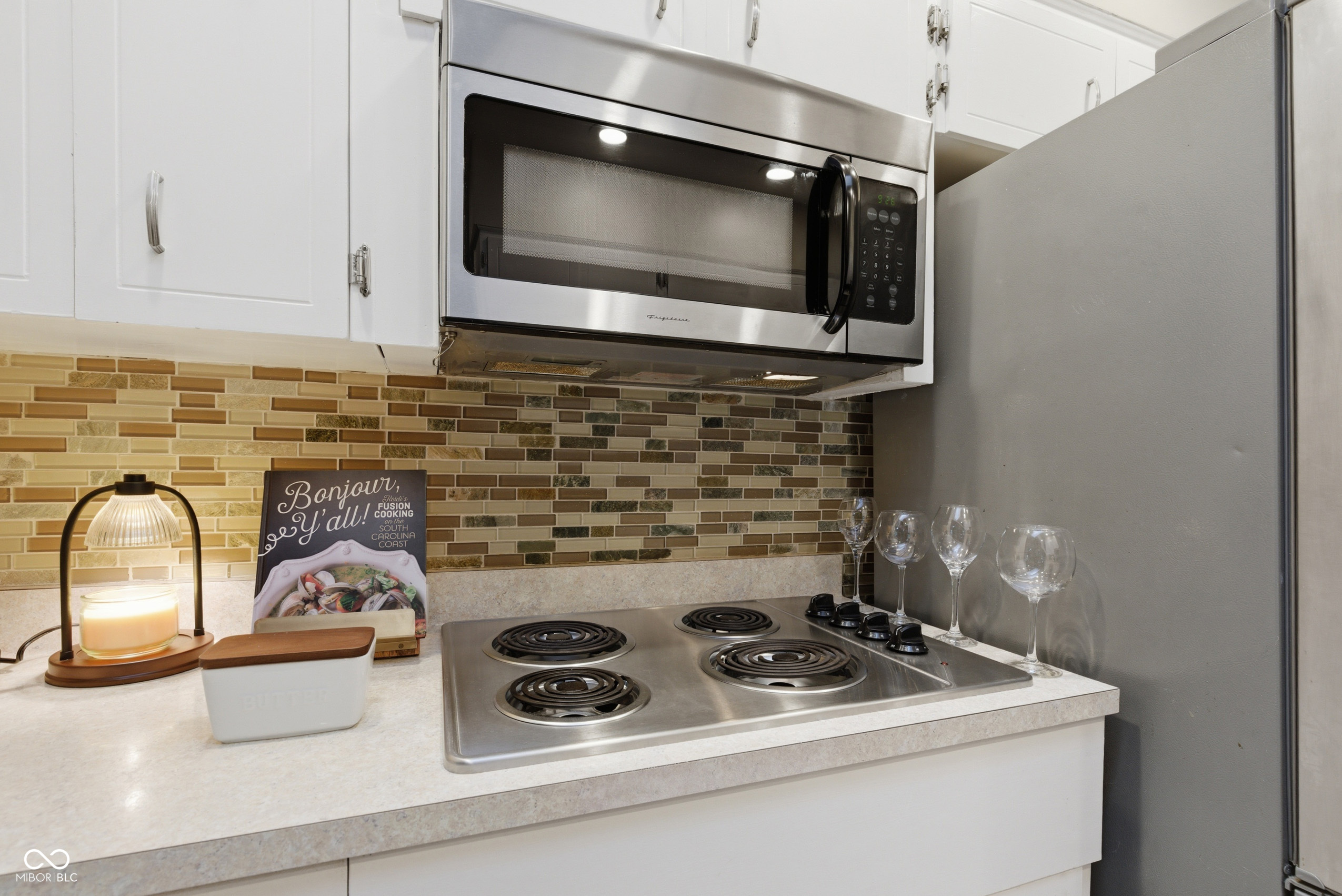 2515 E 99th Street