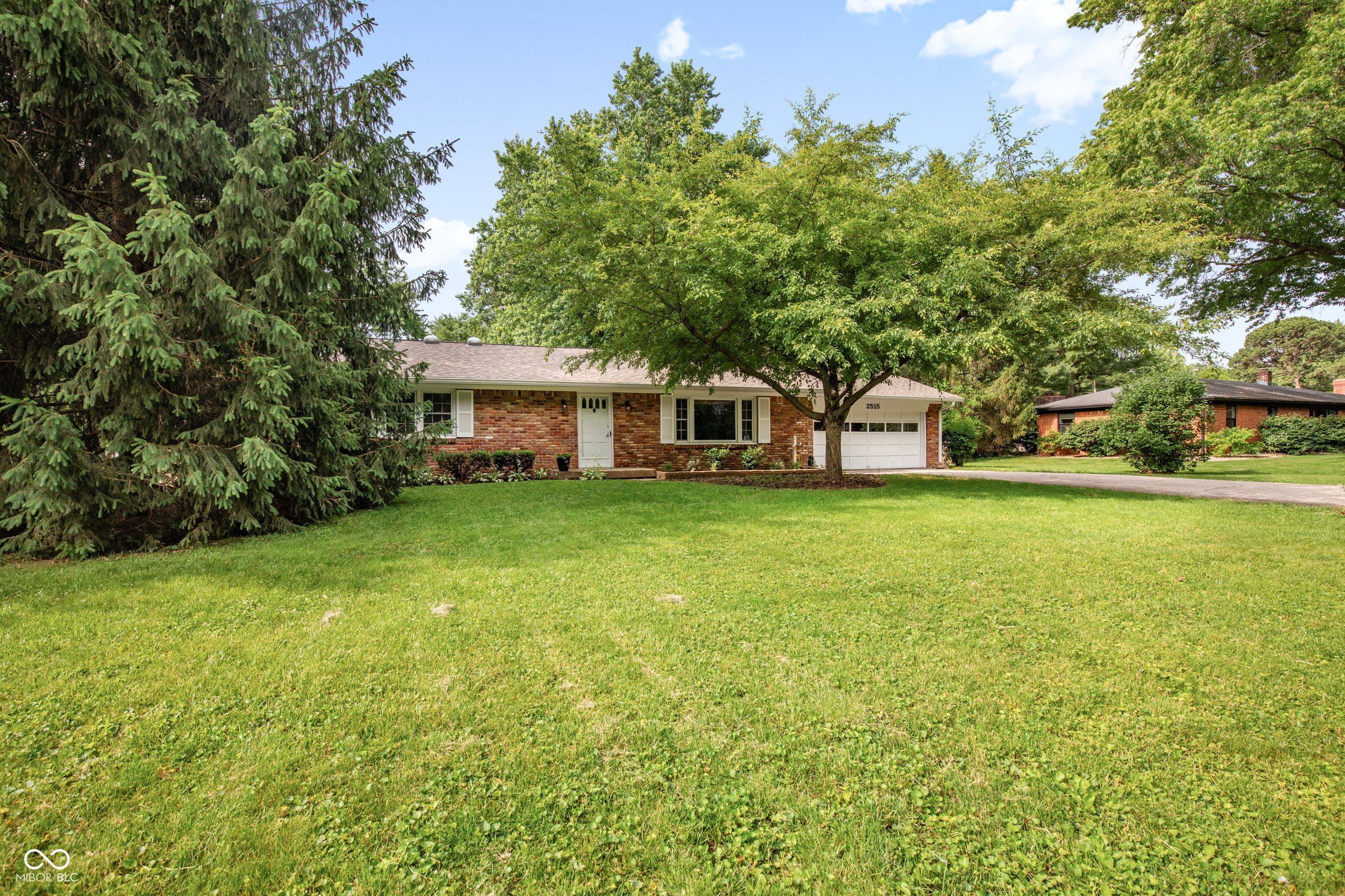 2515 E 99th Street