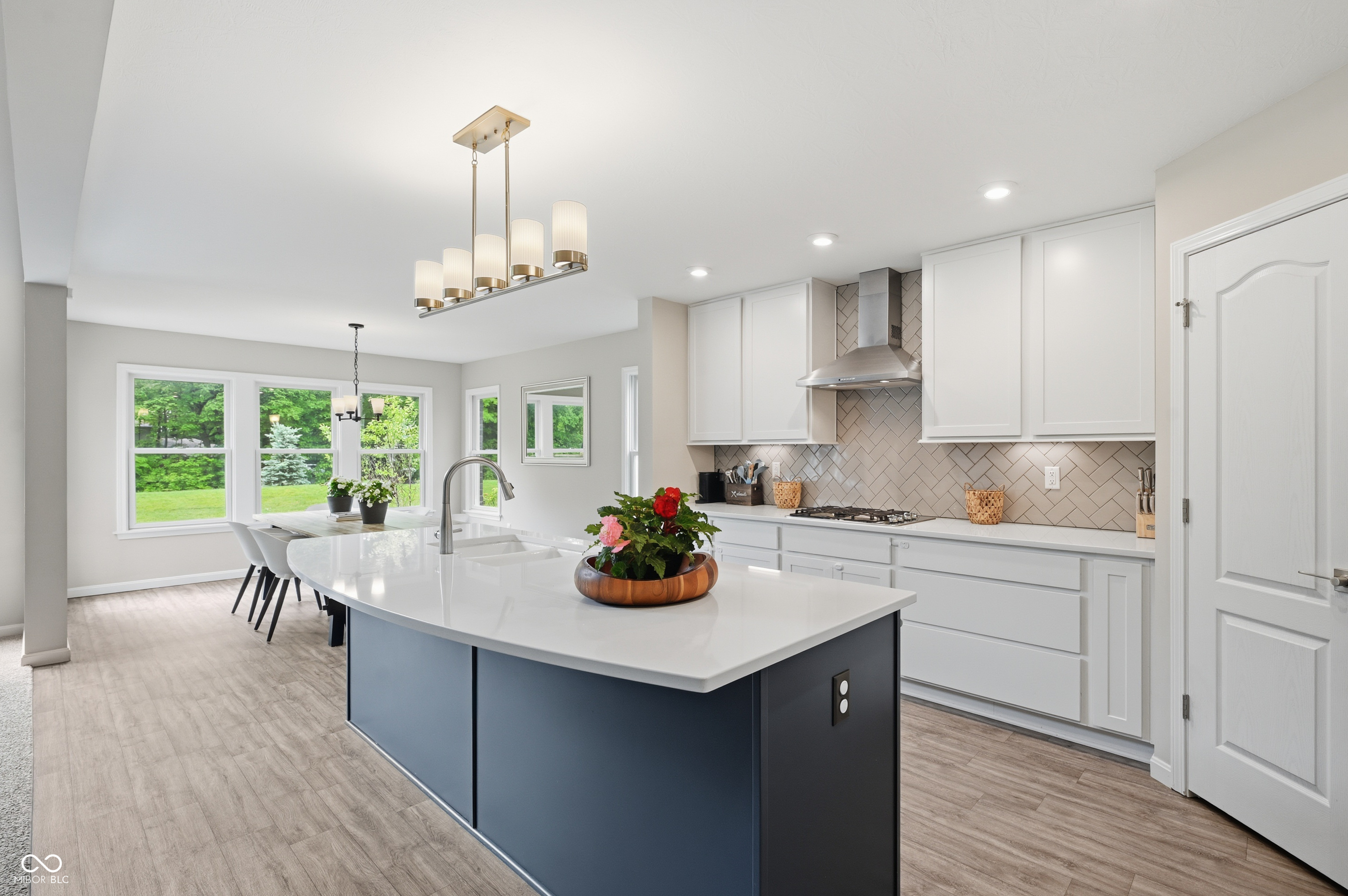 227 Oakhurst Way