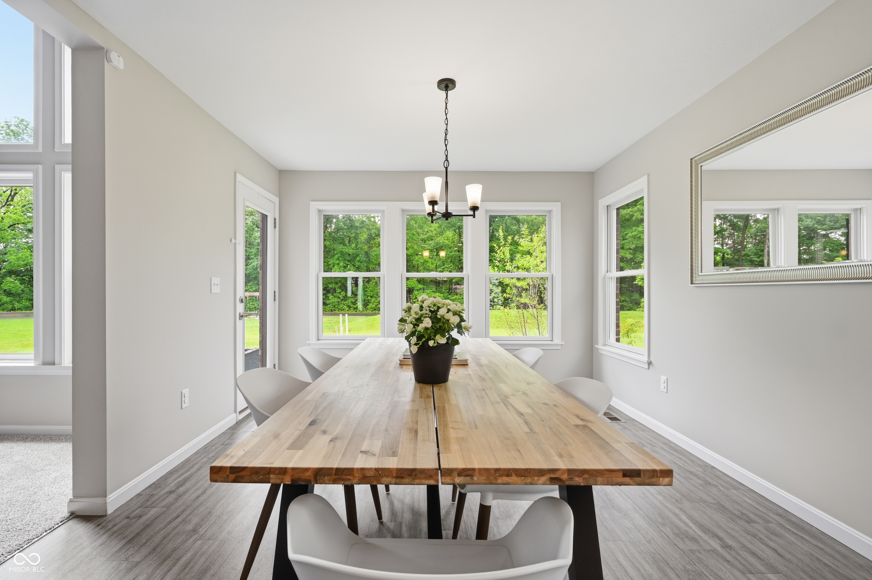 227 Oakhurst Way