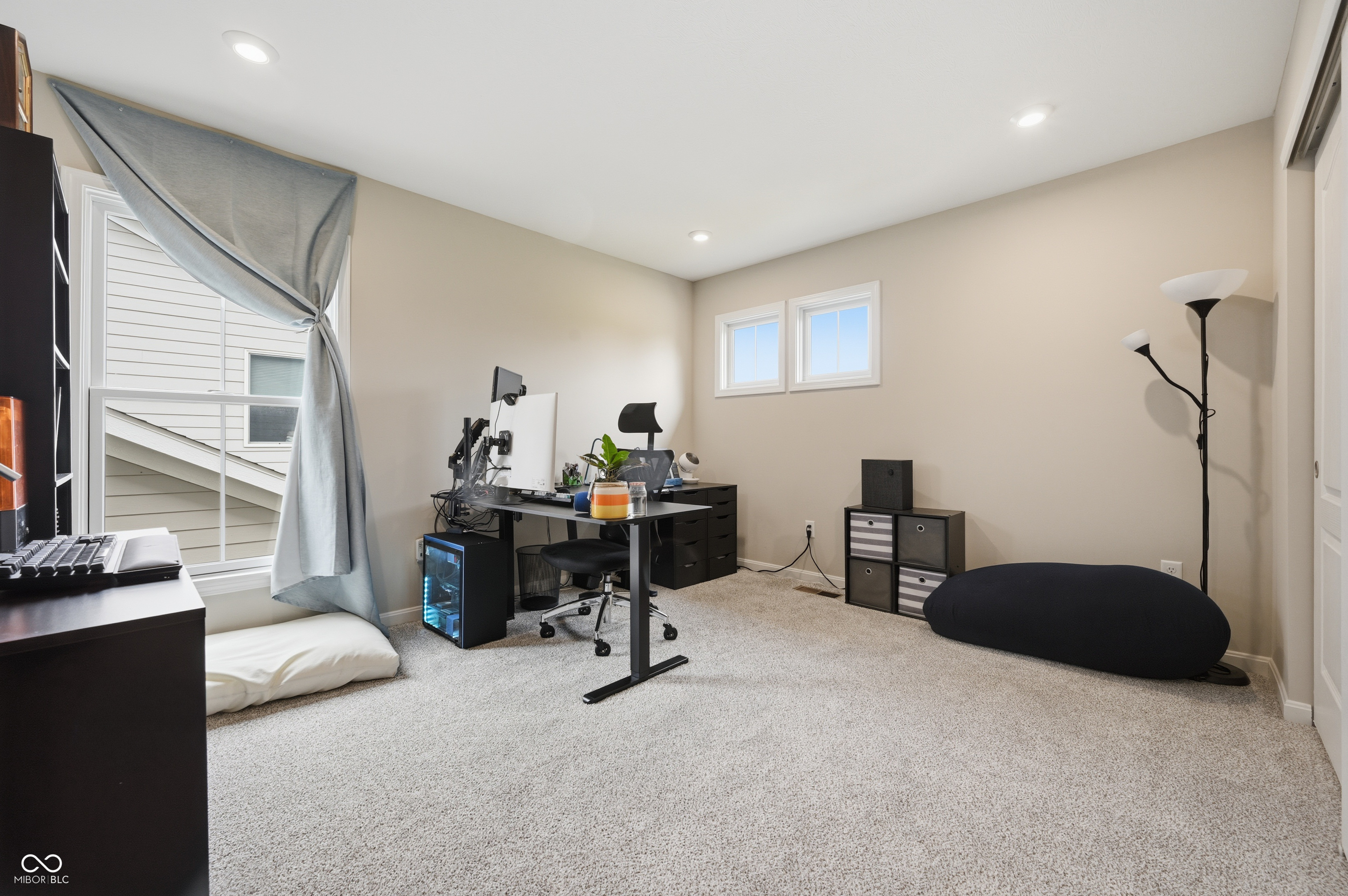 227 Oakhurst Way