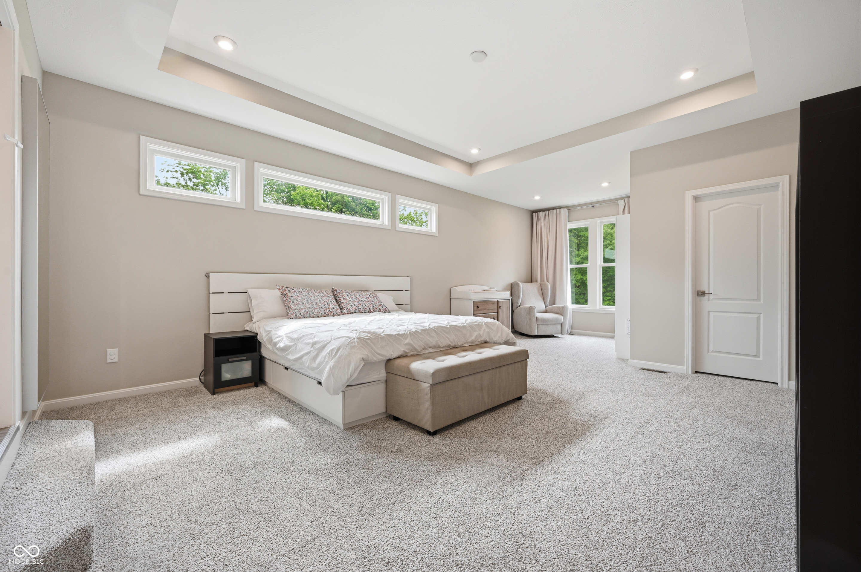 227 Oakhurst Way