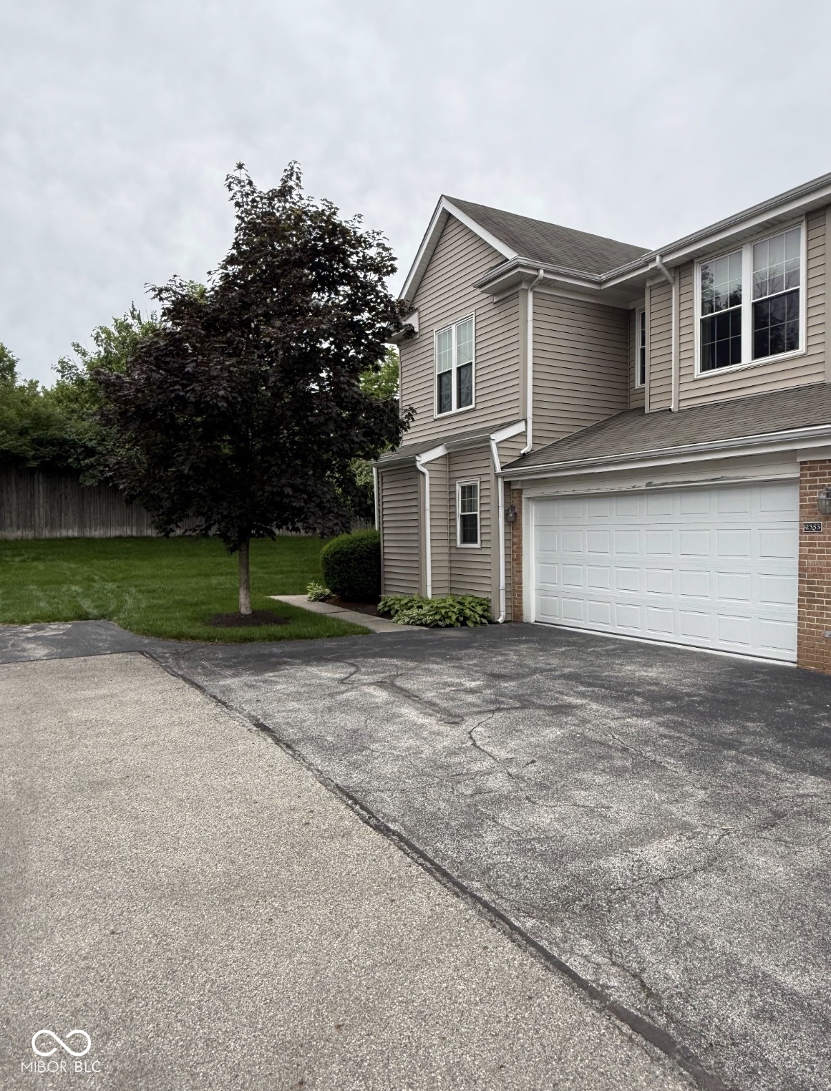 2353 Colfax Lane
