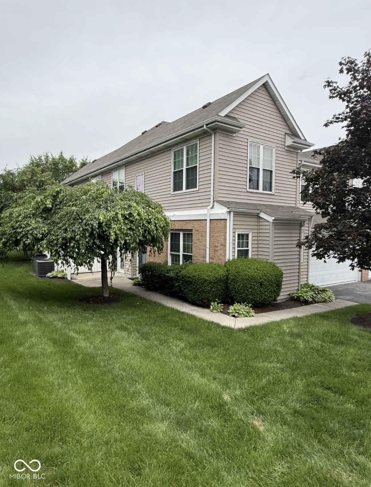 2353 Colfax Lane