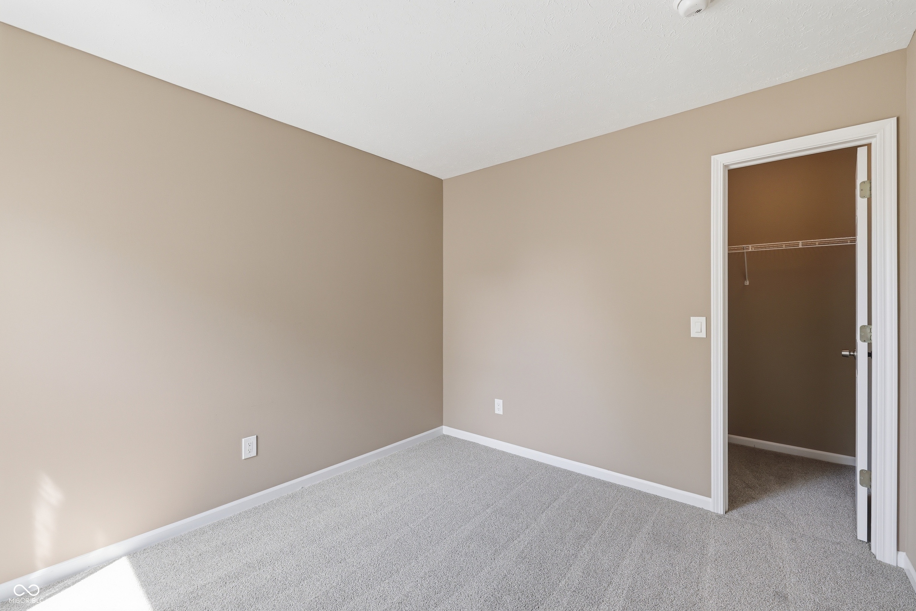 10207 Tybalt Drive