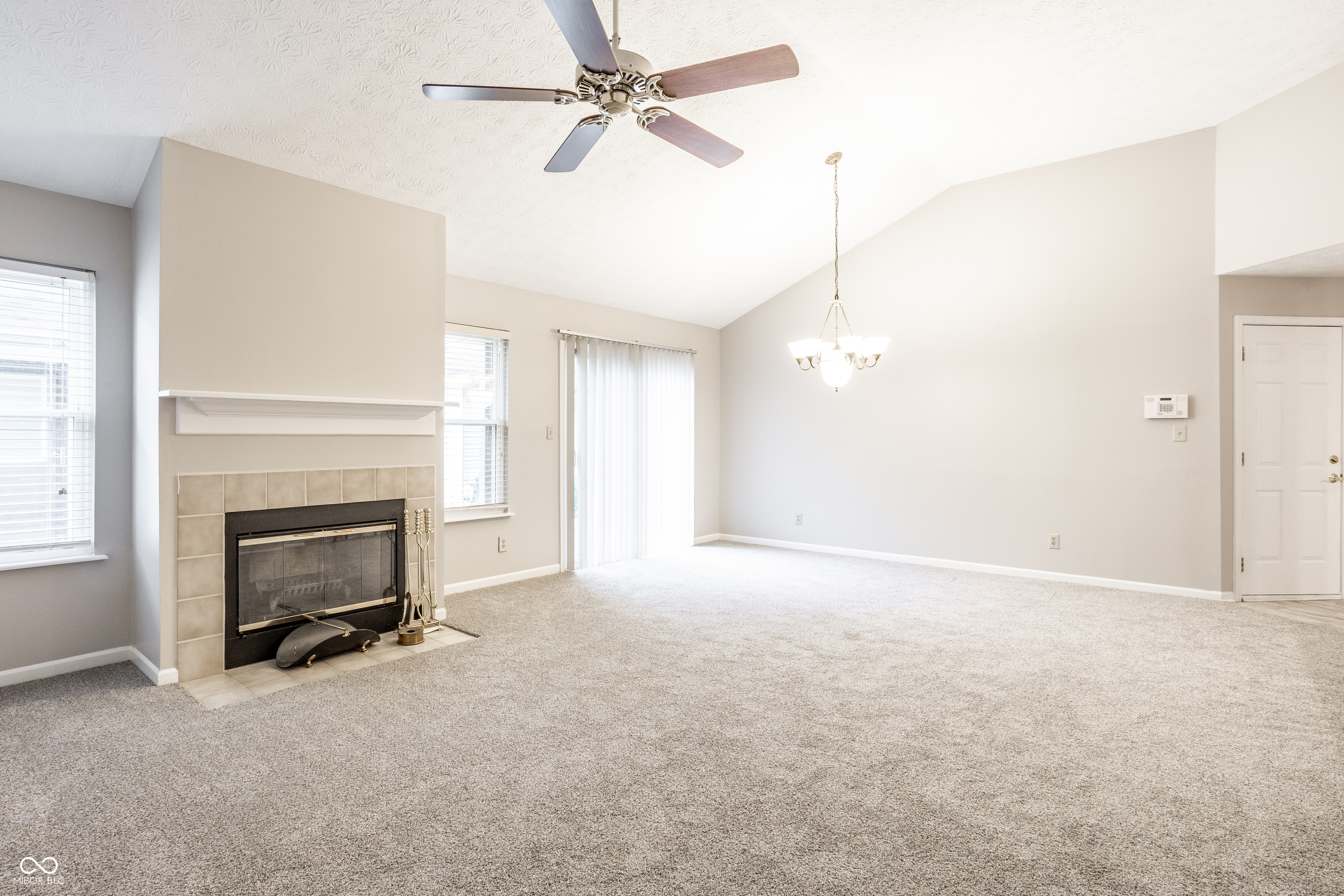 3257 Aqueous Lane