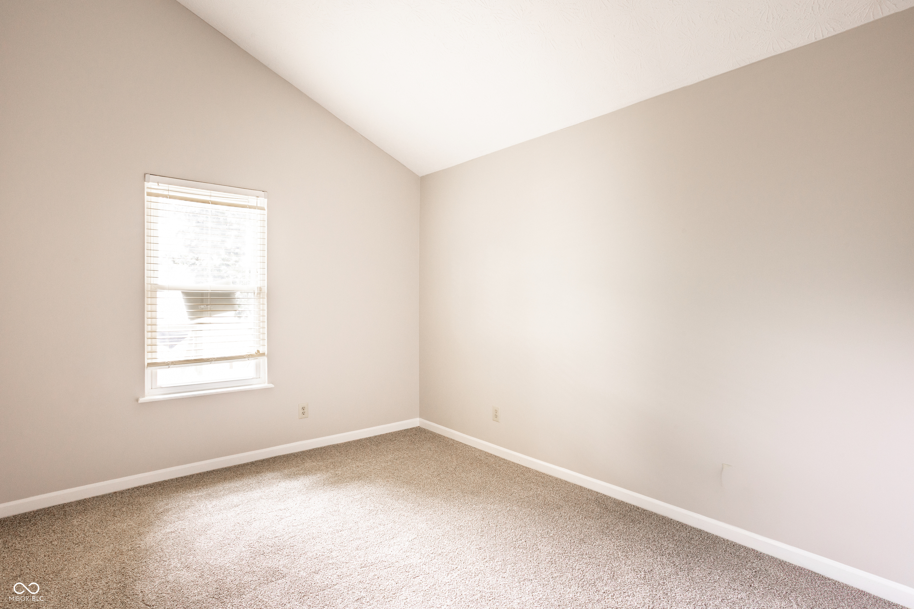 3257 Aqueous Lane
