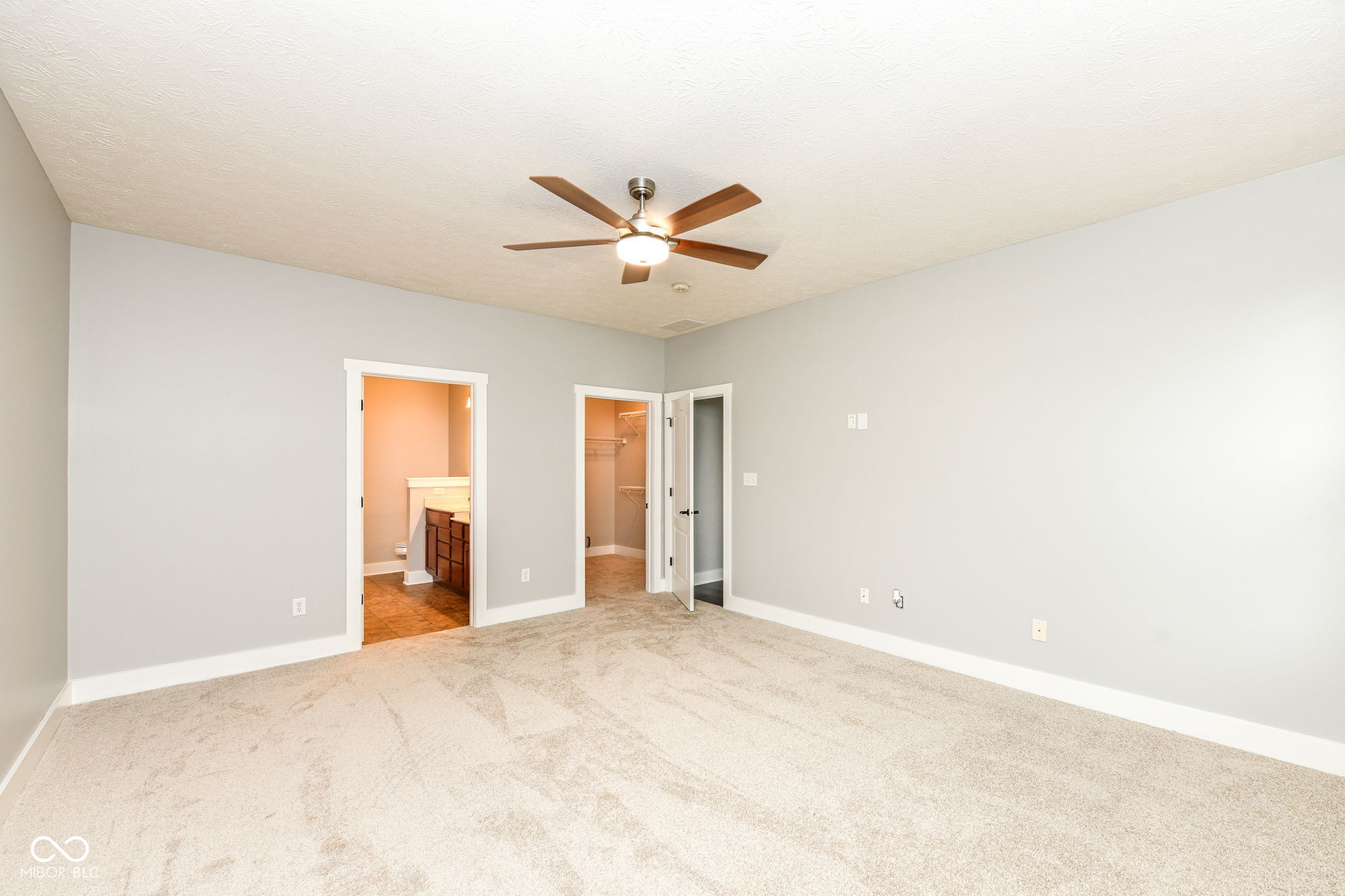 15770 Chapel Park Drive E