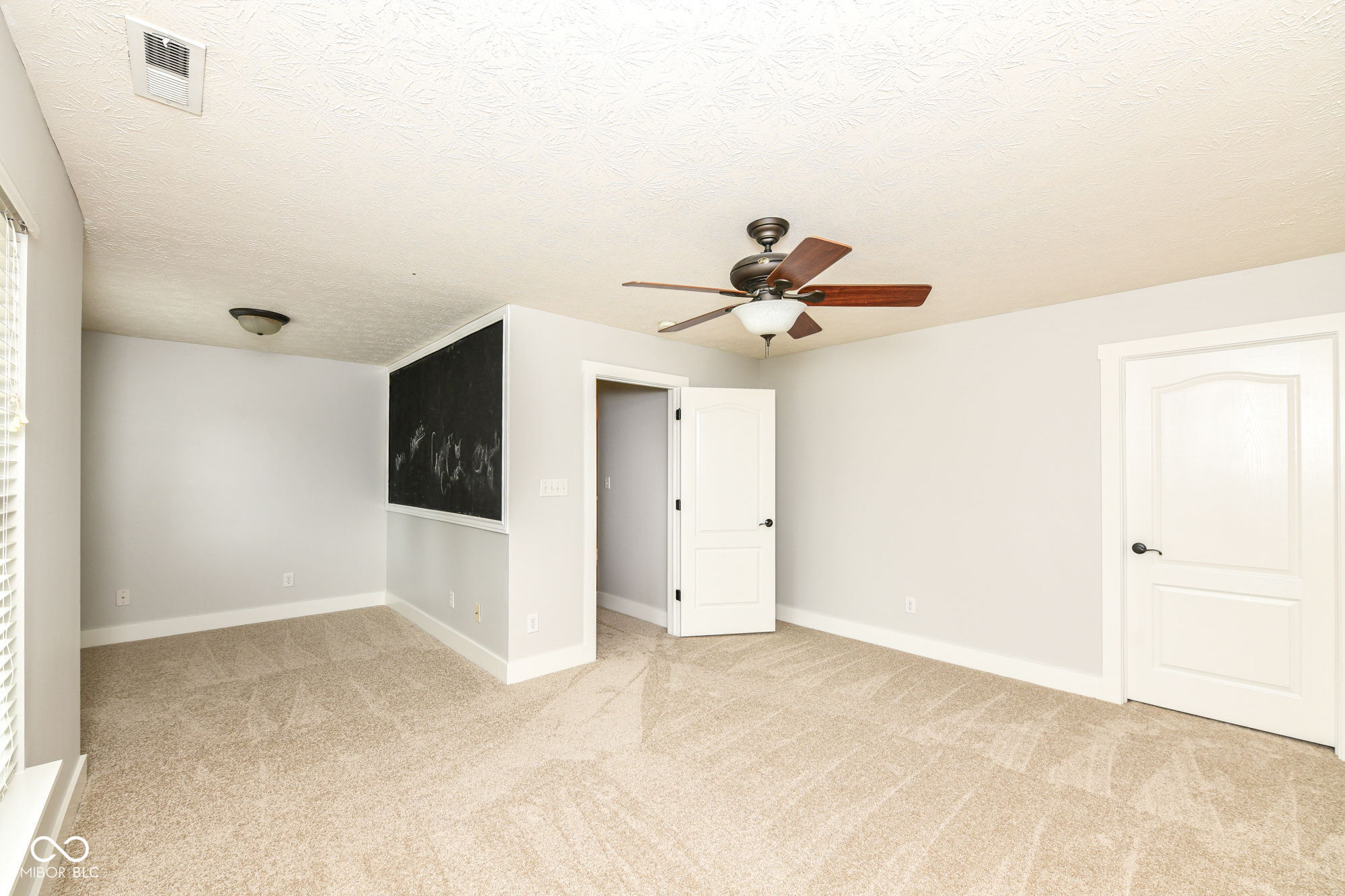 15770 Chapel Park Drive E