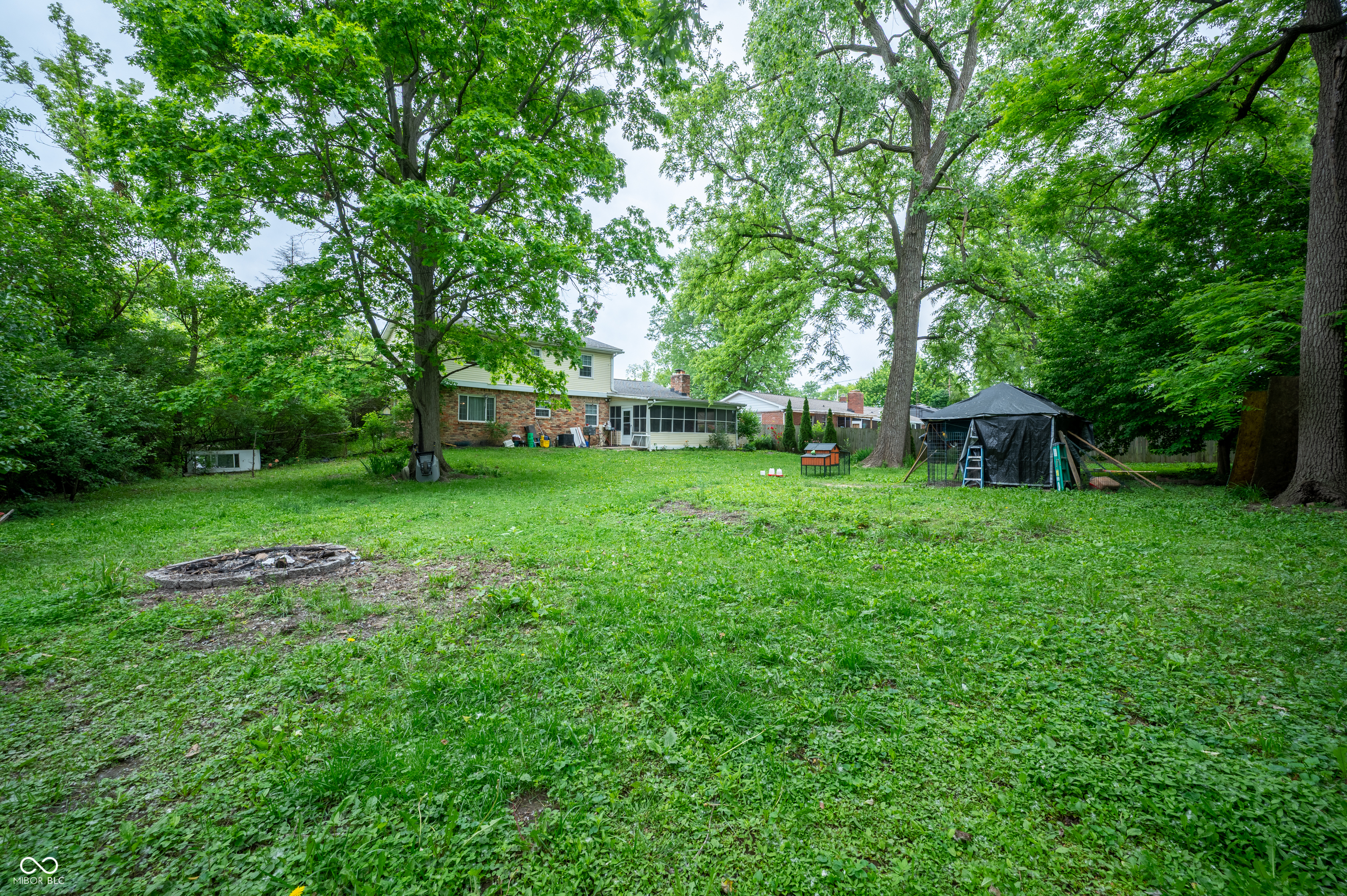 5913 Winston Drive