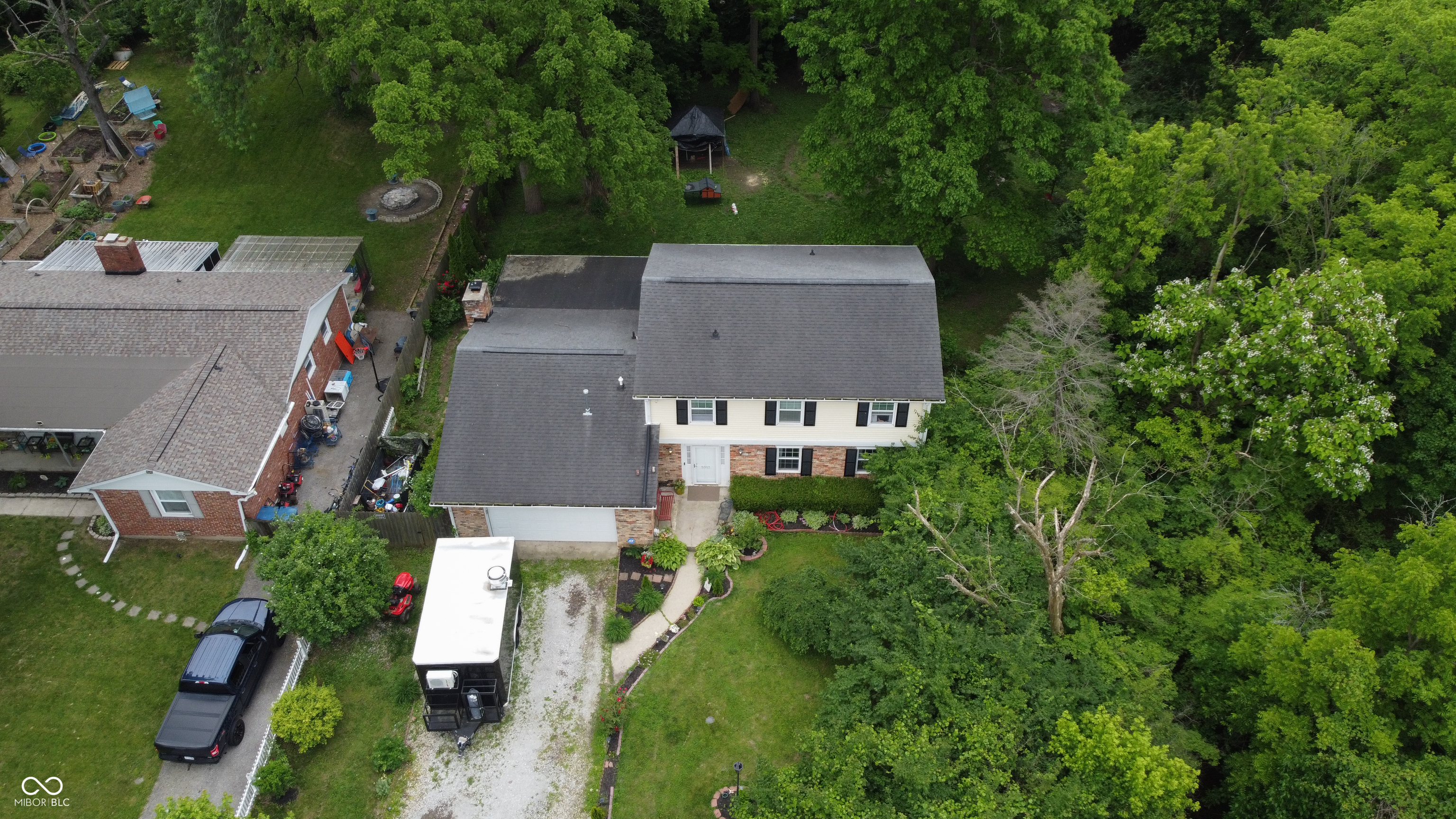 5913 Winston Drive