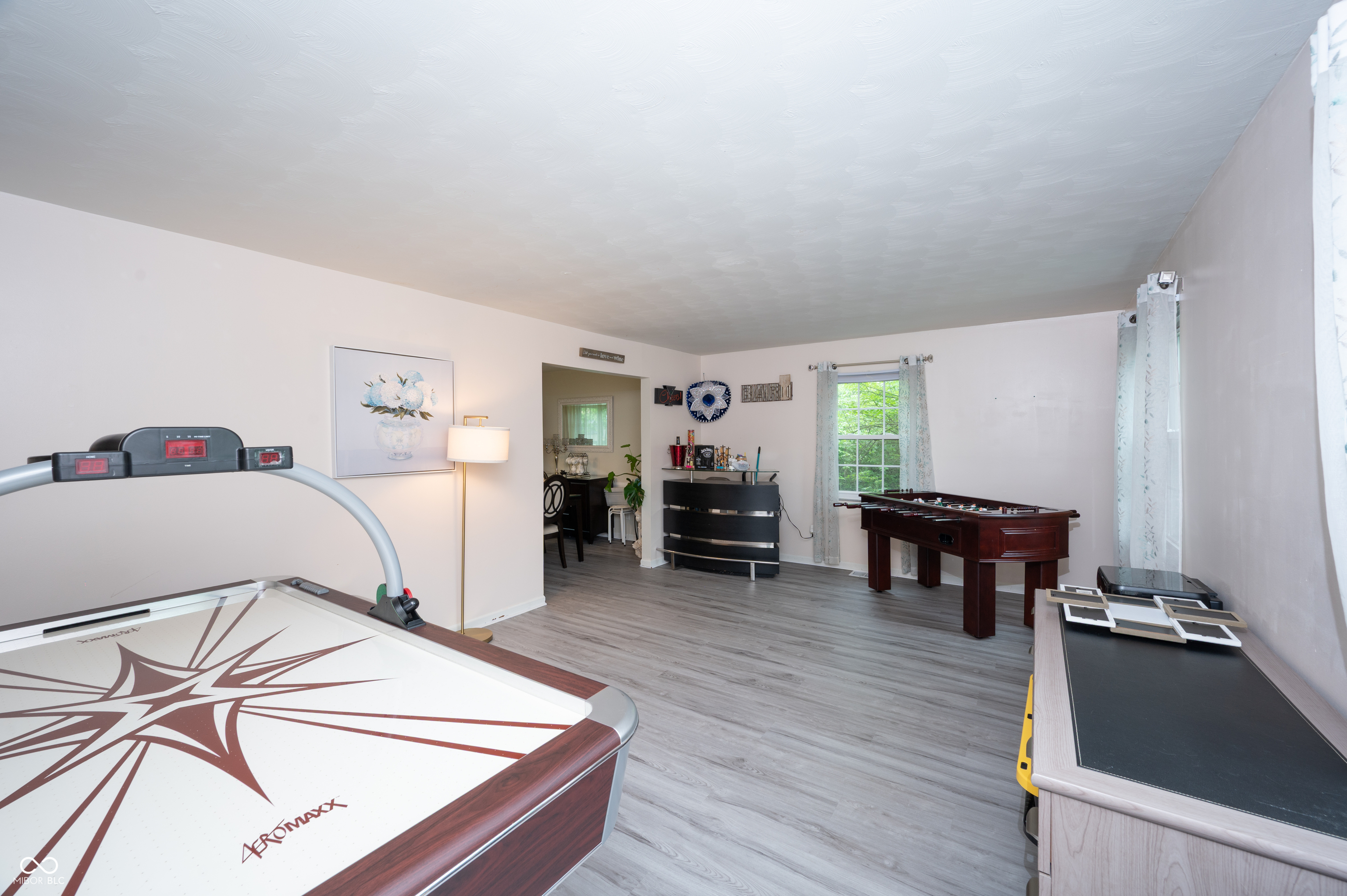 5913 Winston Drive