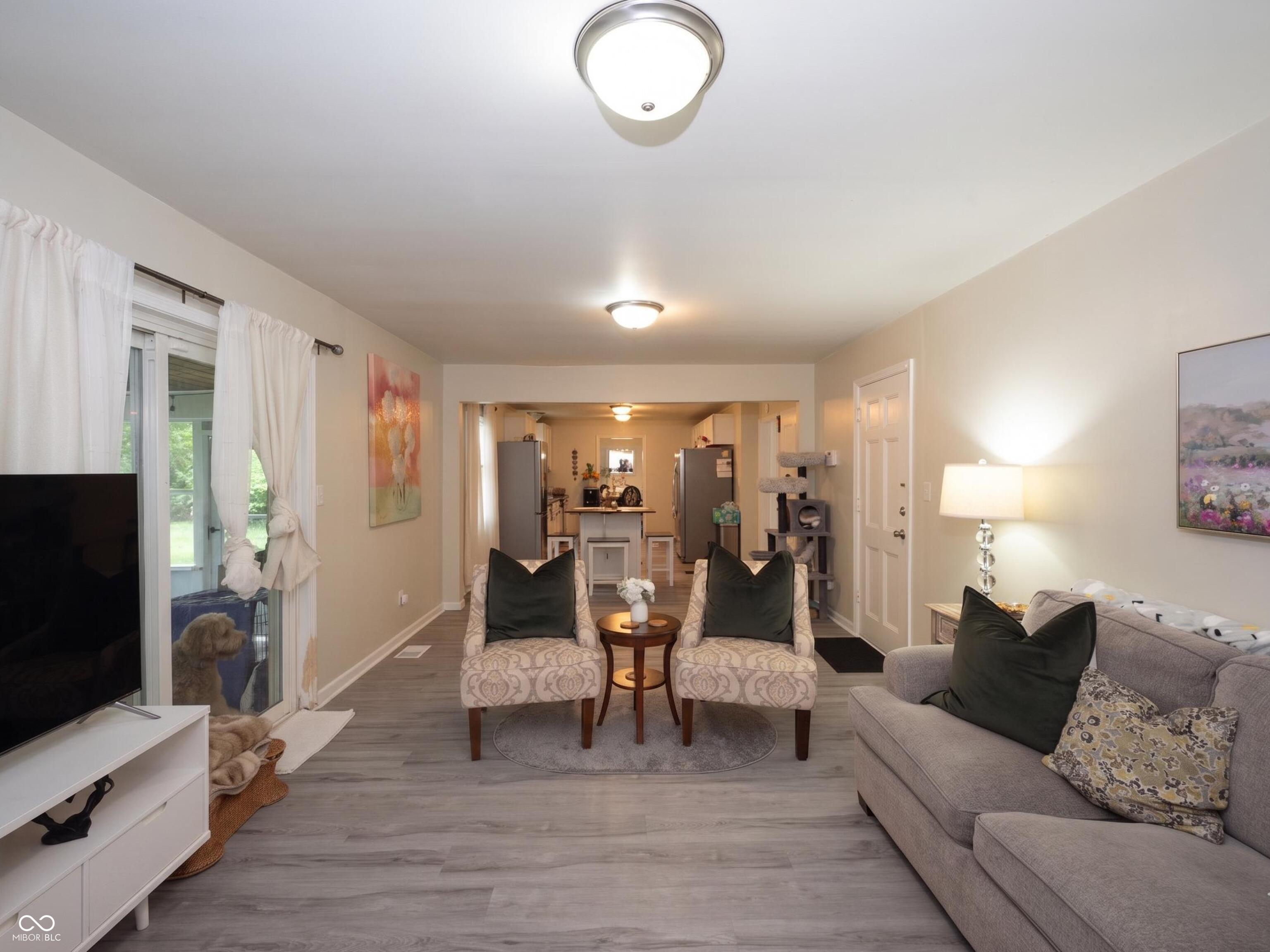 5913 Winston Drive