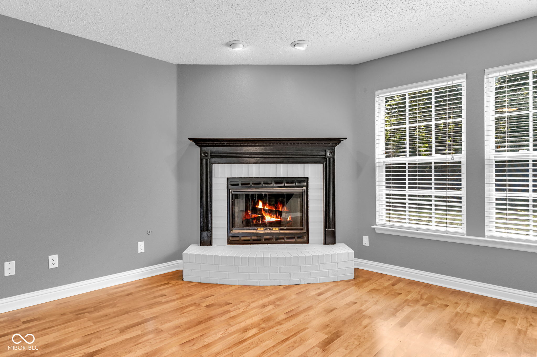 10413 Corning Way