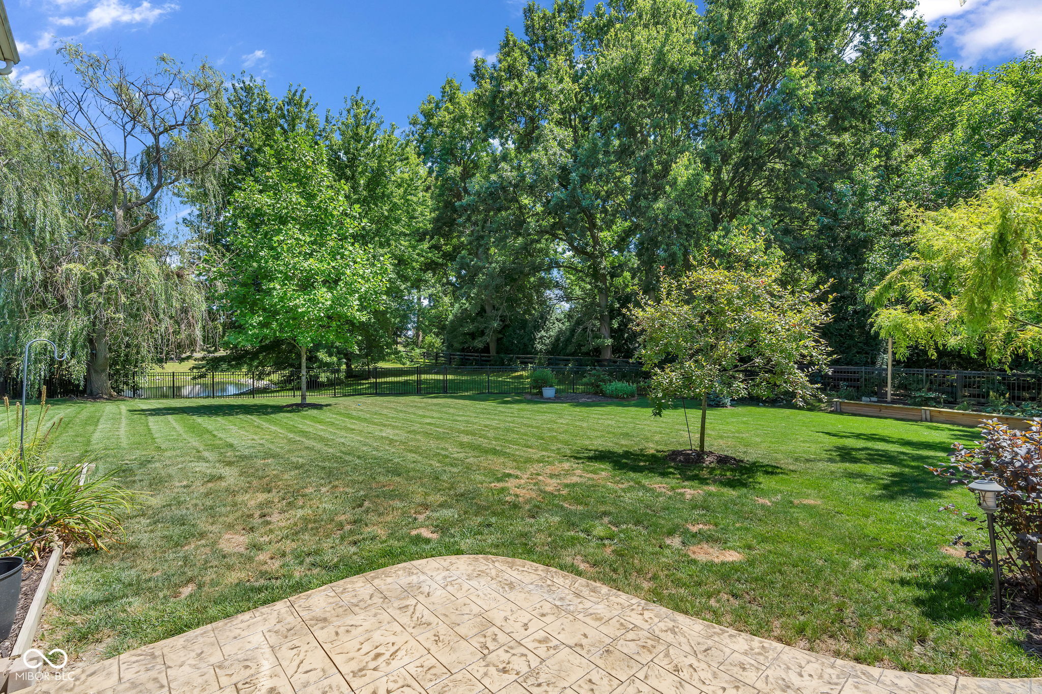 10413 Corning Way