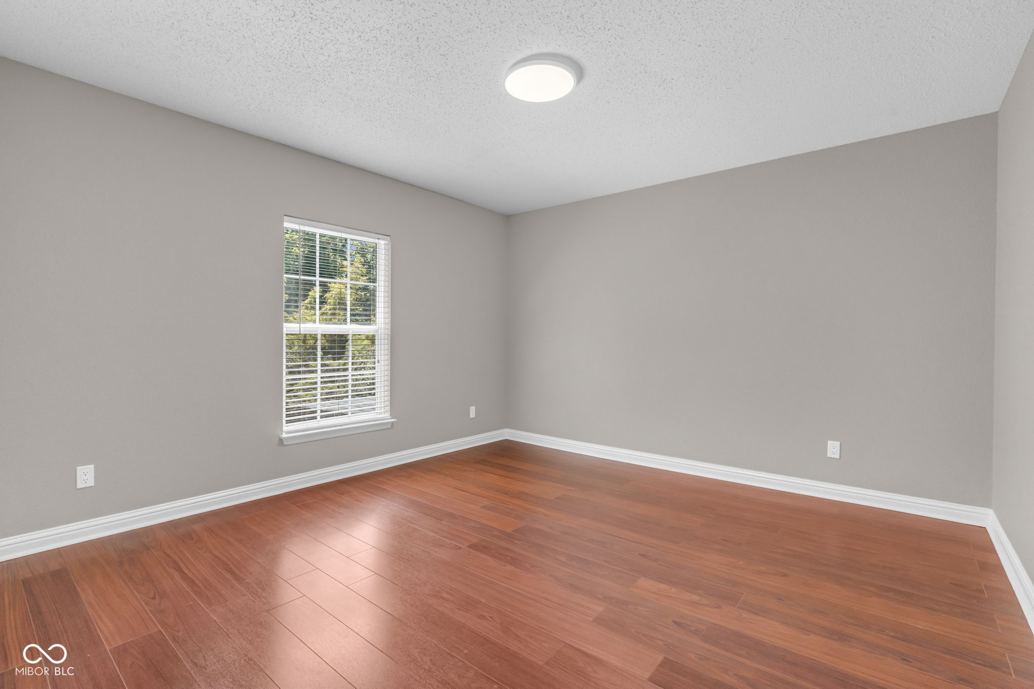 10413 Corning Way