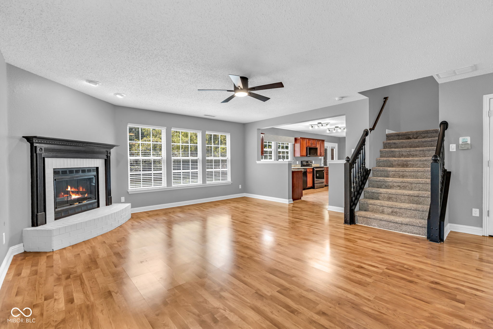10413 Corning Way