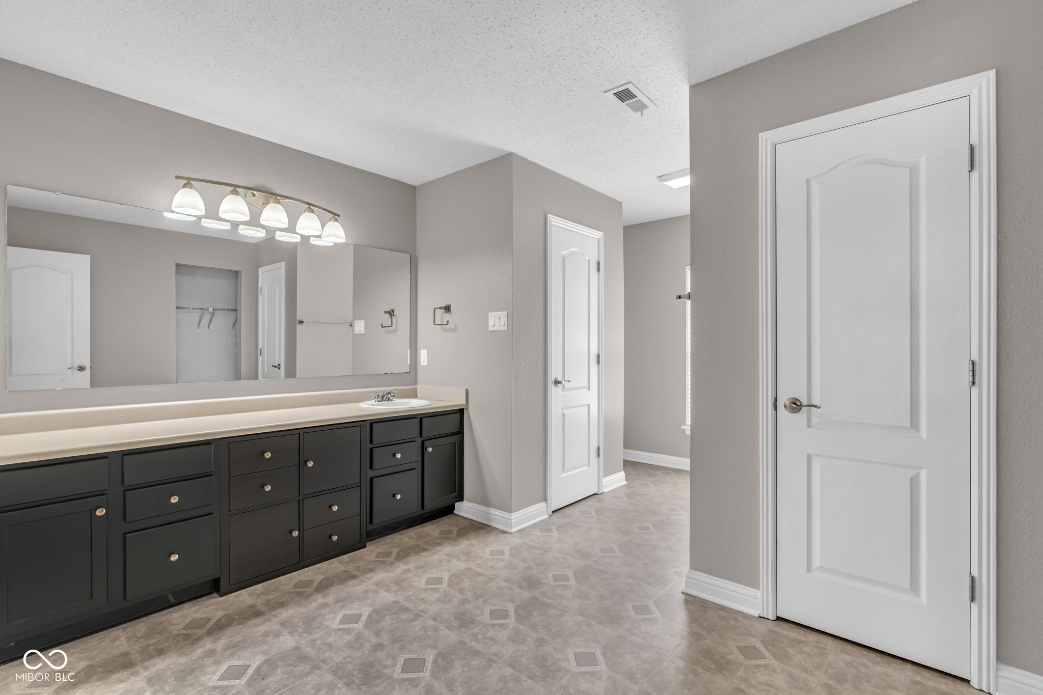 10413 Corning Way