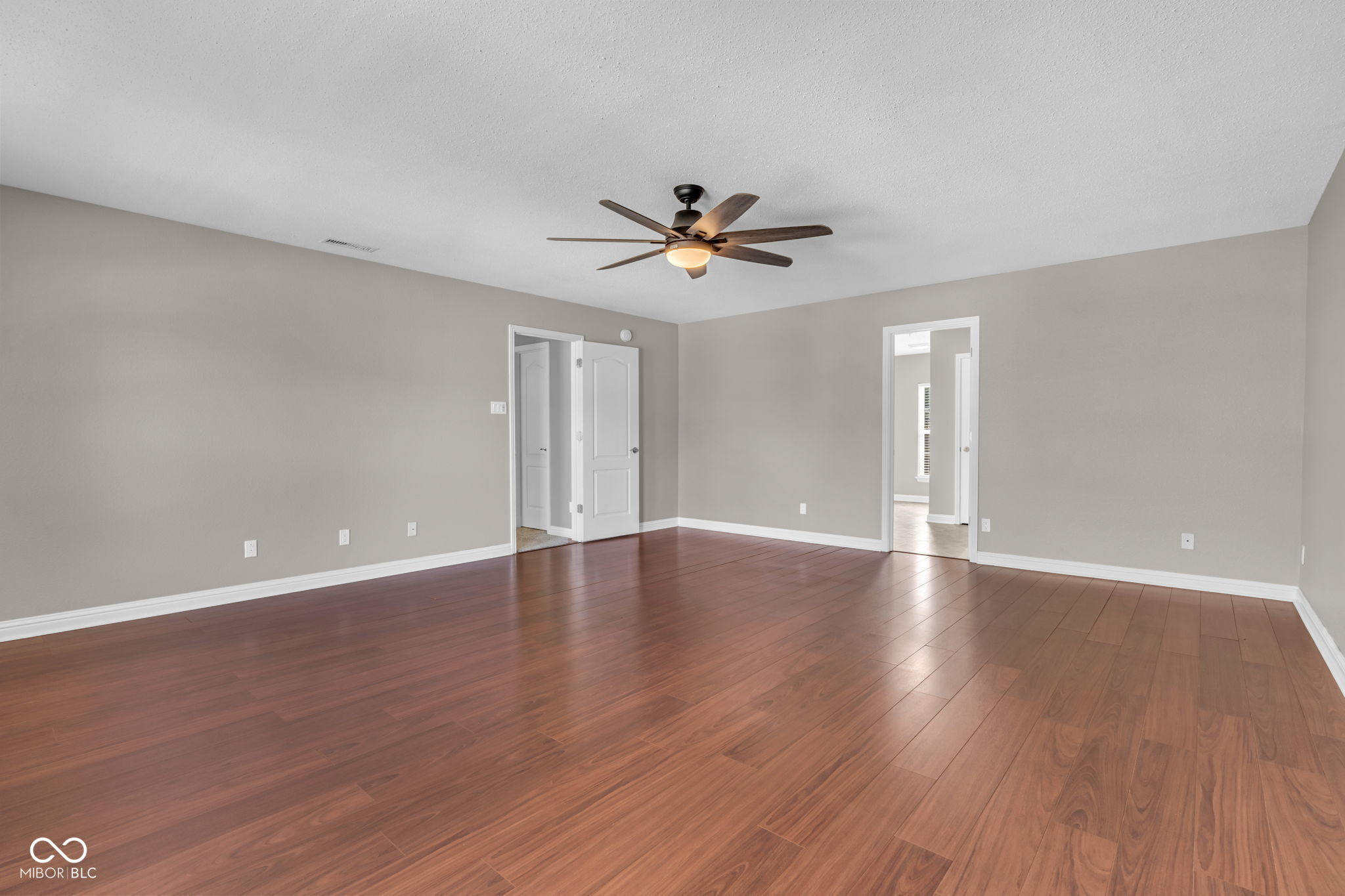 10413 Corning Way