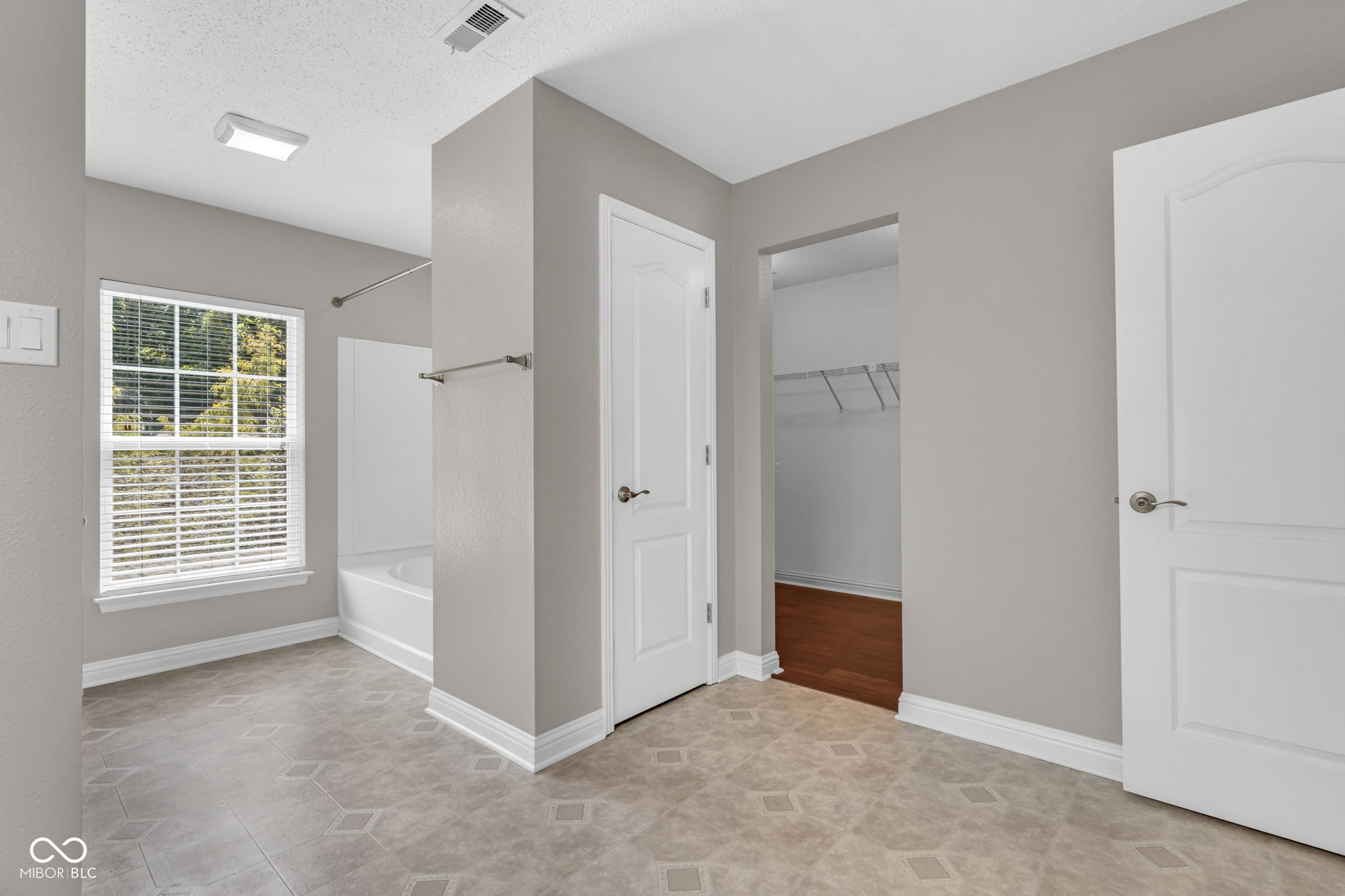 10413 Corning Way