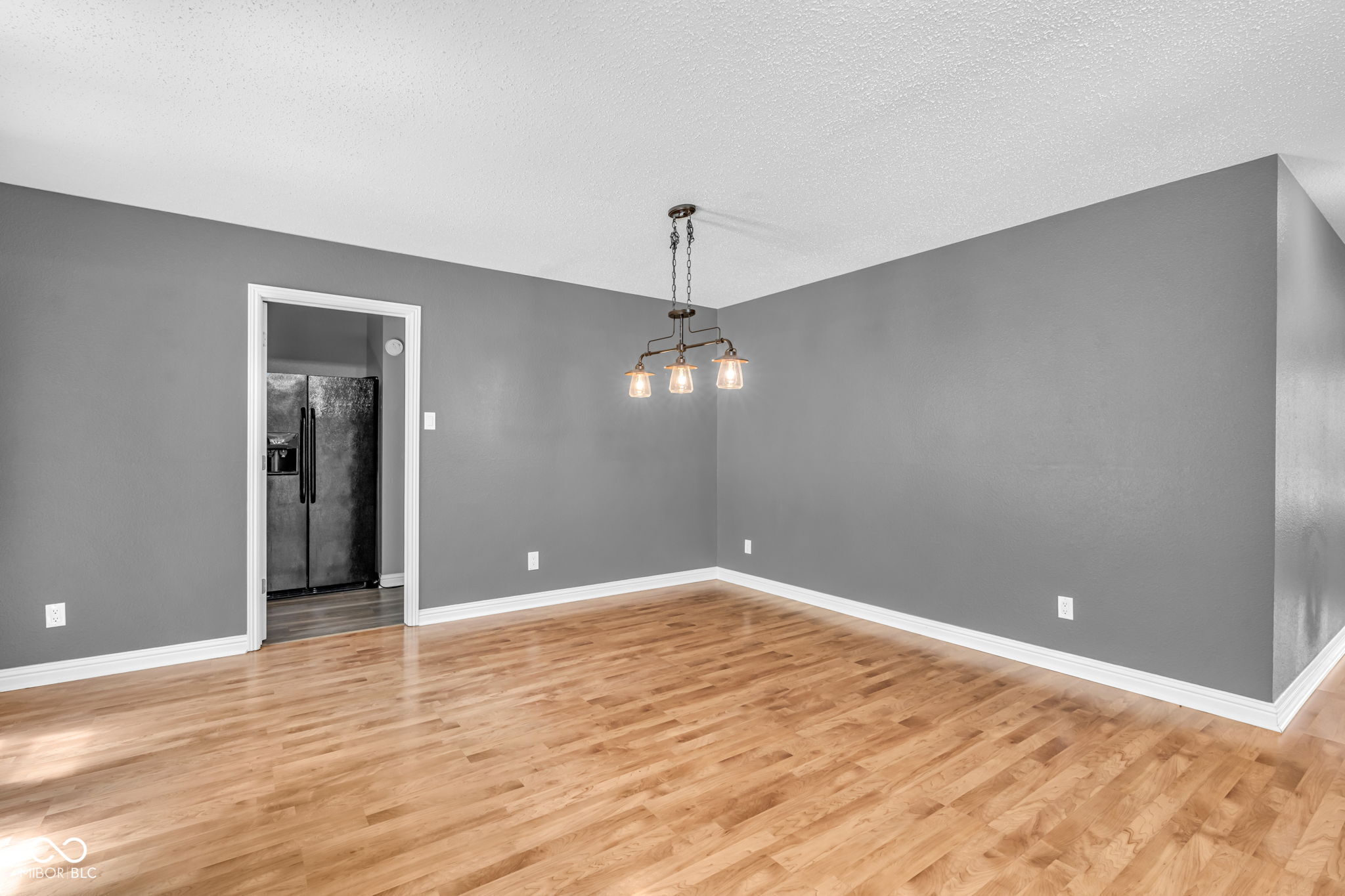 10413 Corning Way