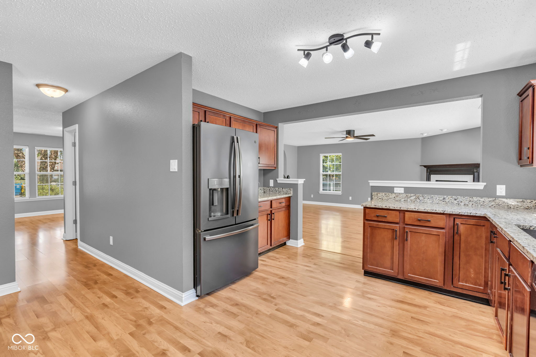 10413 Corning Way