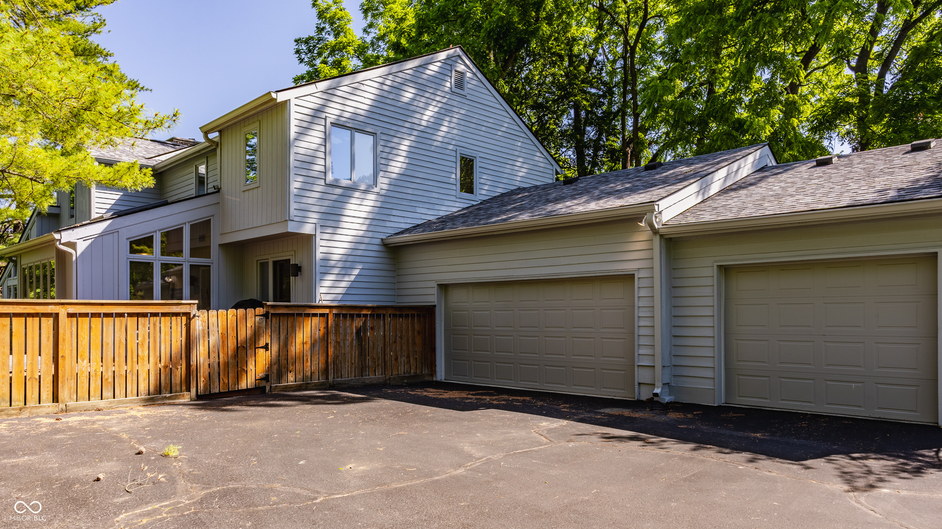 4865 Briarwood Court