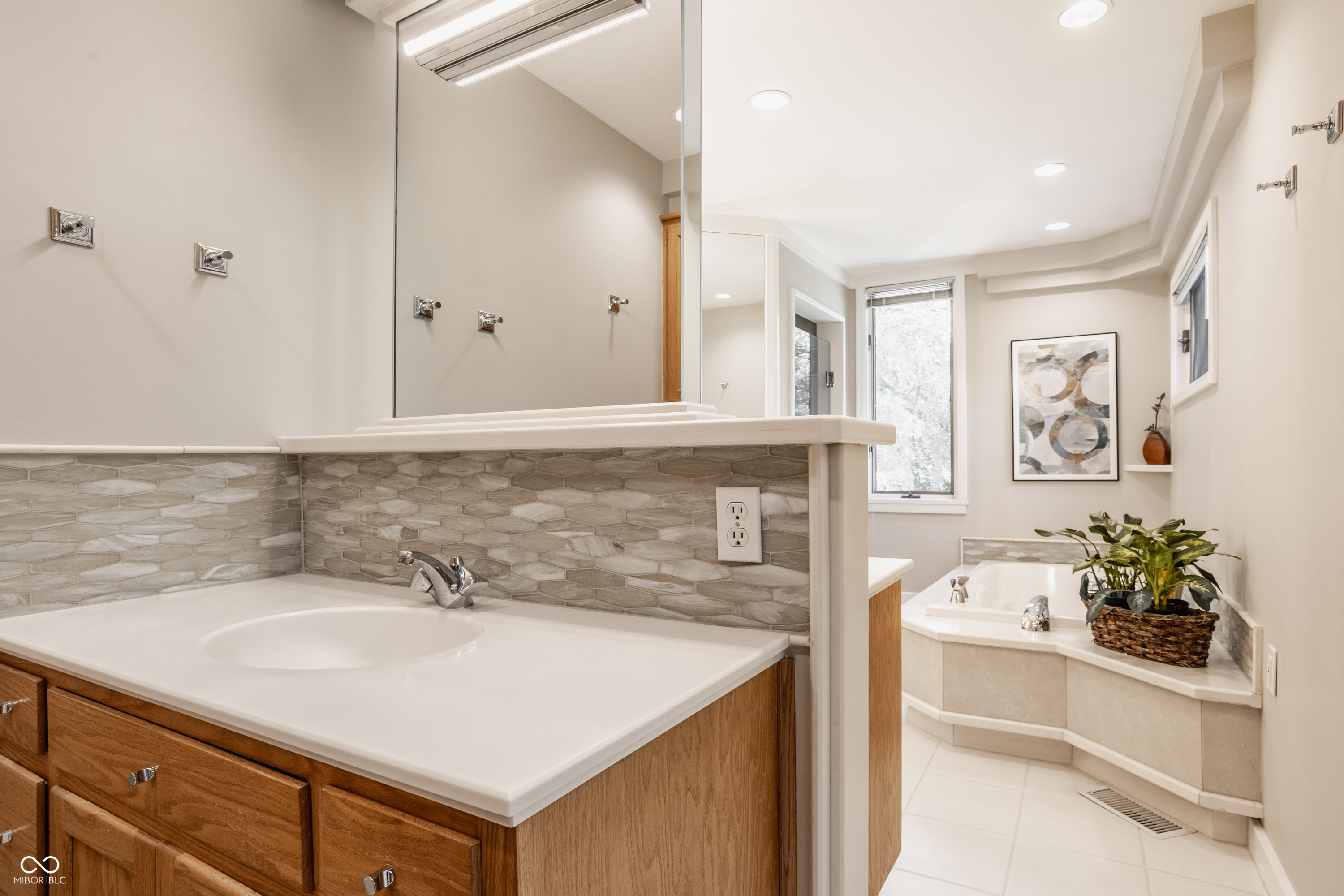 4865 Briarwood Court