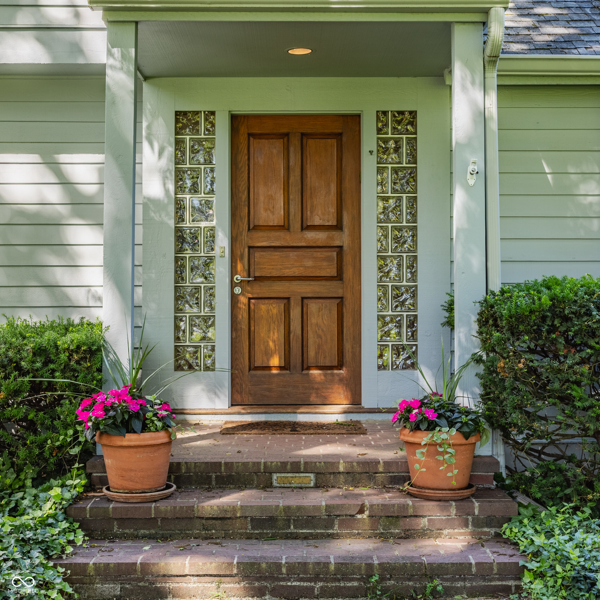 4865 Briarwood Court