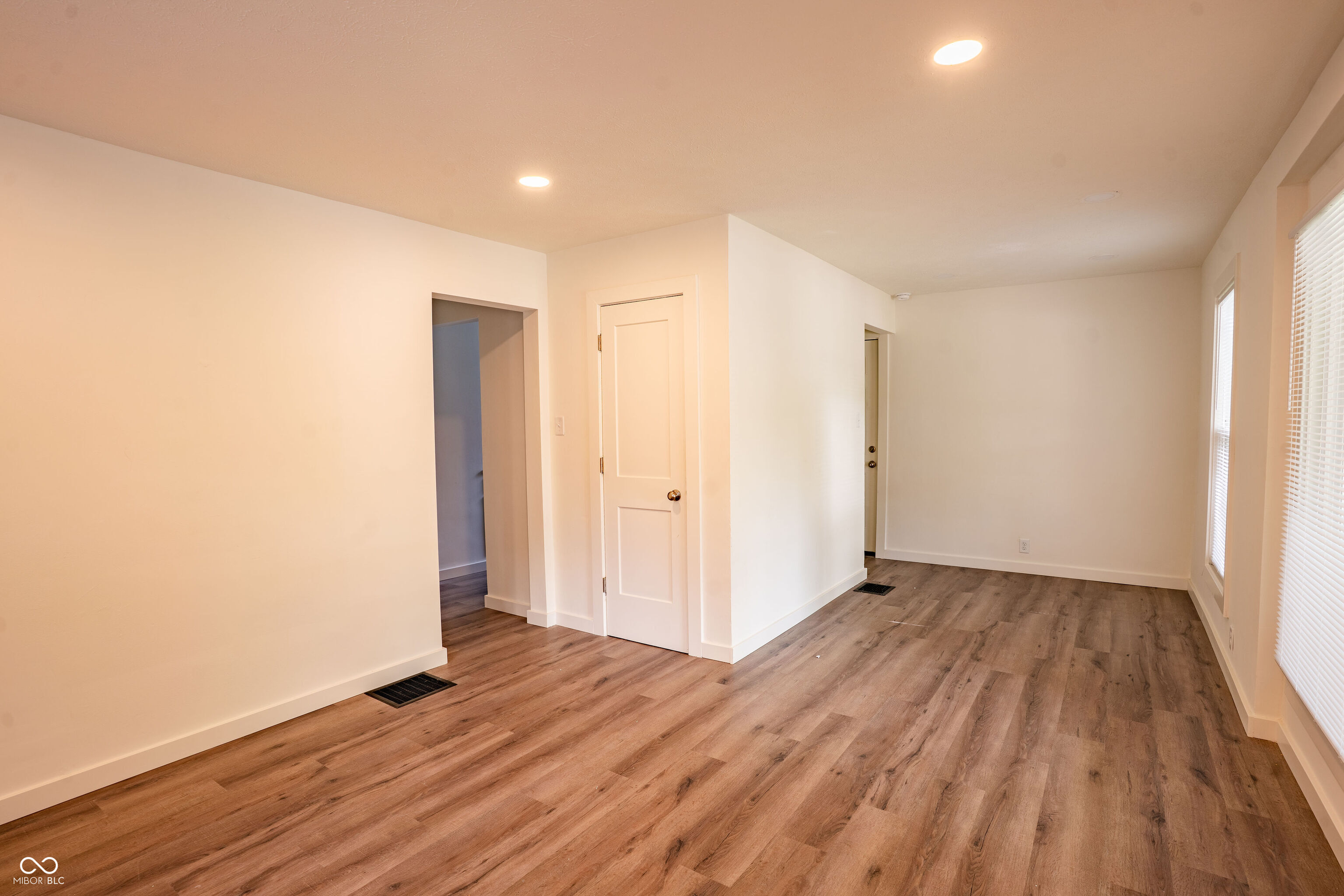 3533 Orchard Avenue