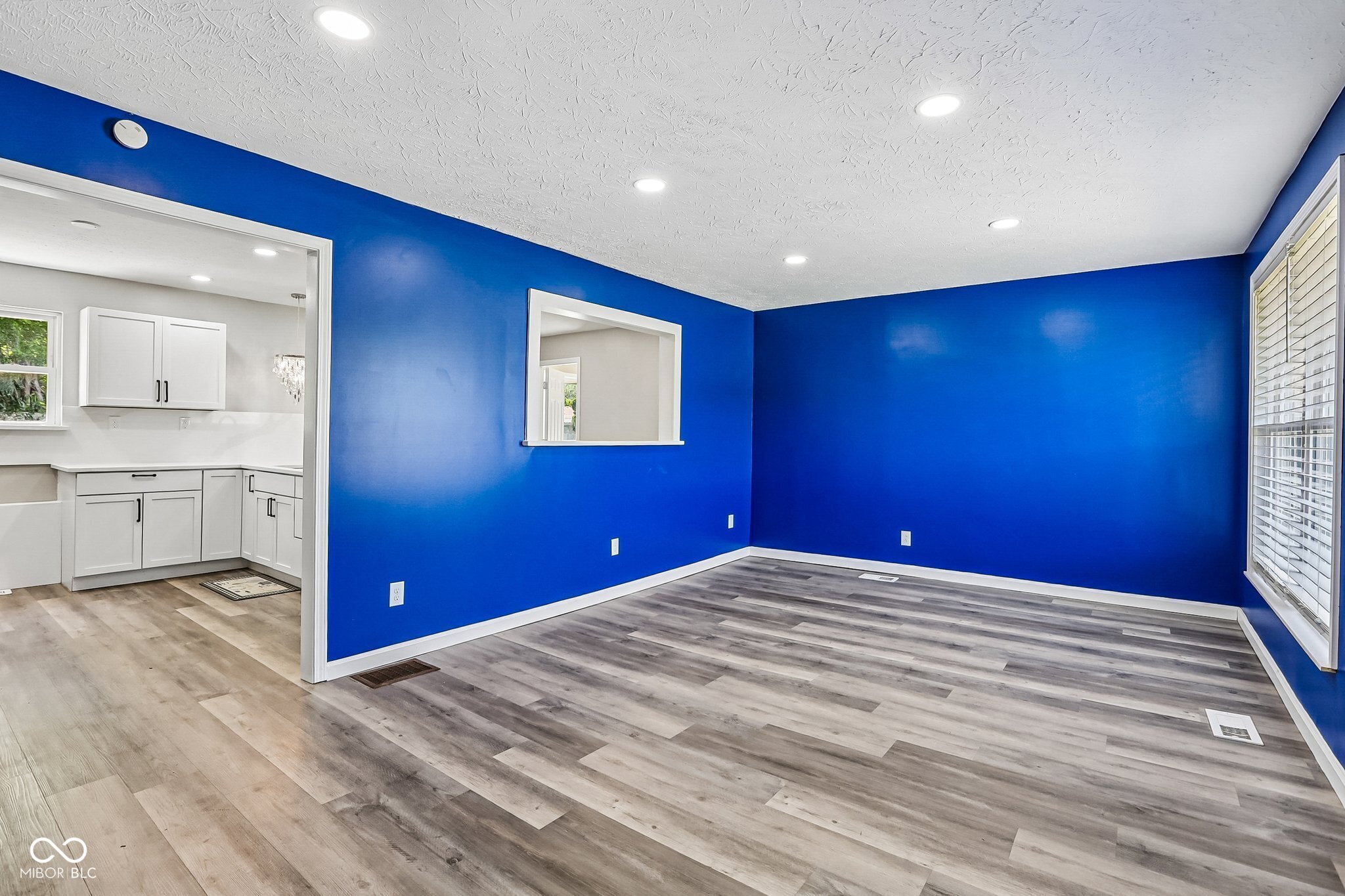 8033 Wysong Drive