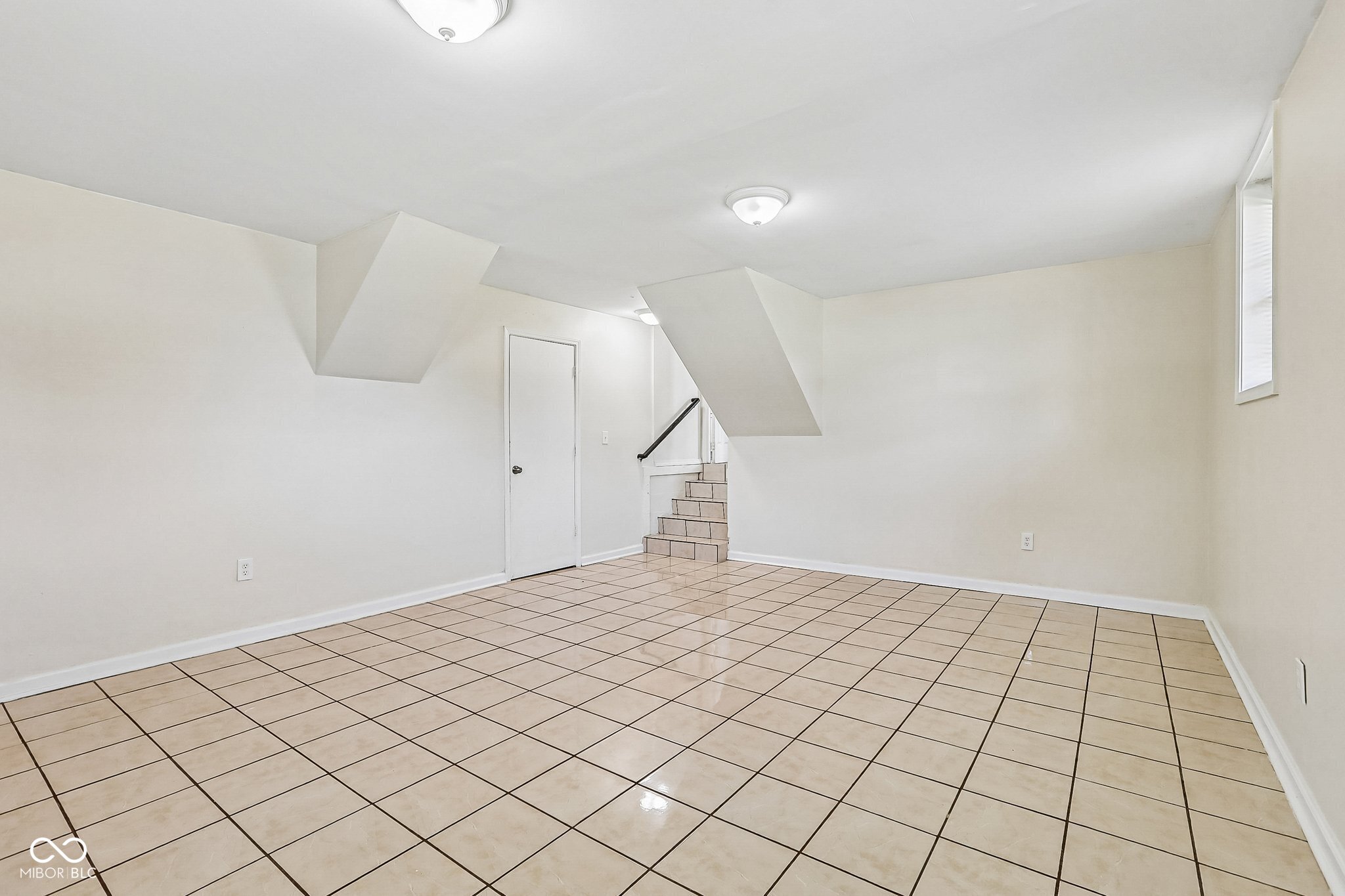 8033 Wysong Drive