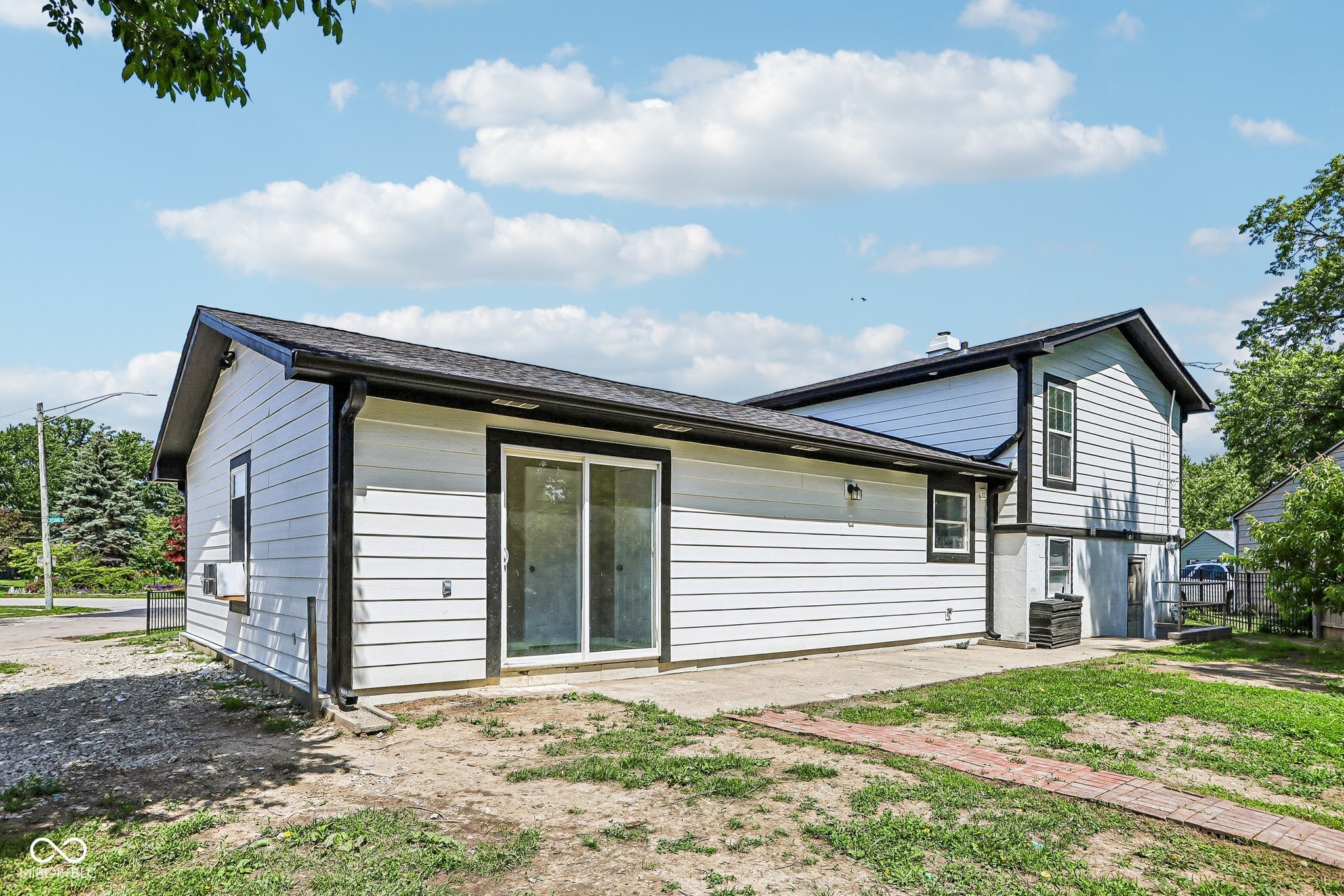 8033 Wysong Drive