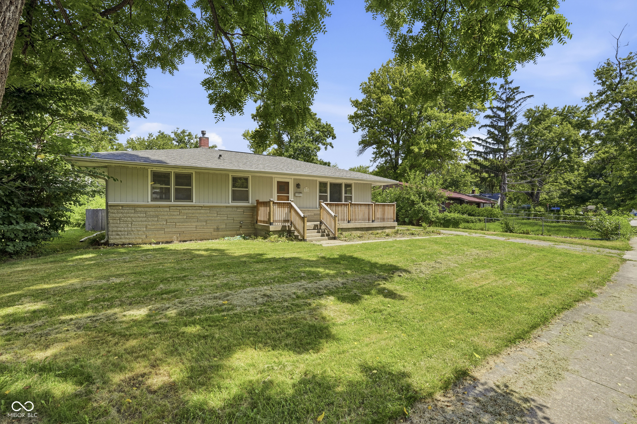 7436 E 50th Street