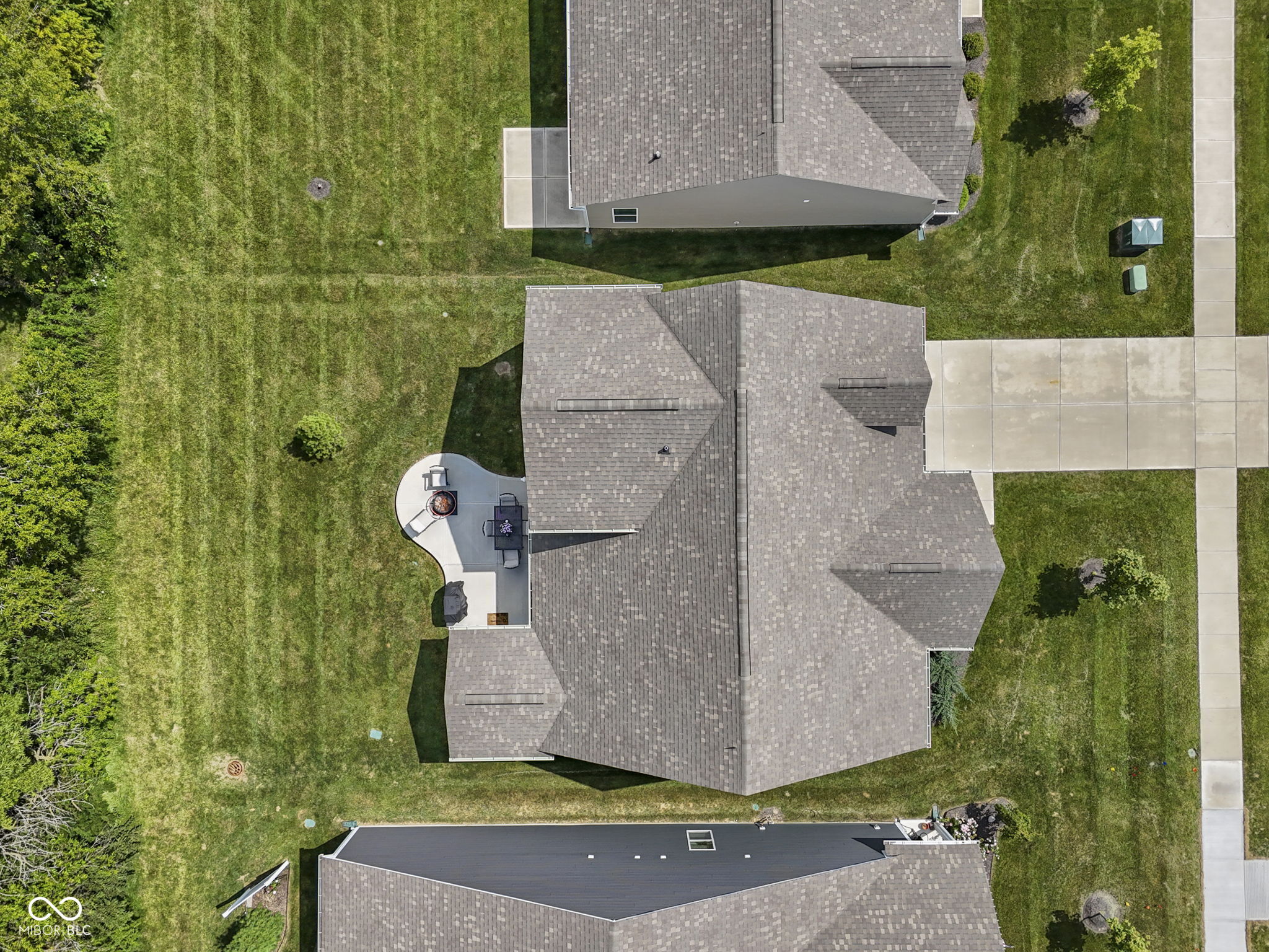 8376 Hulton Road
