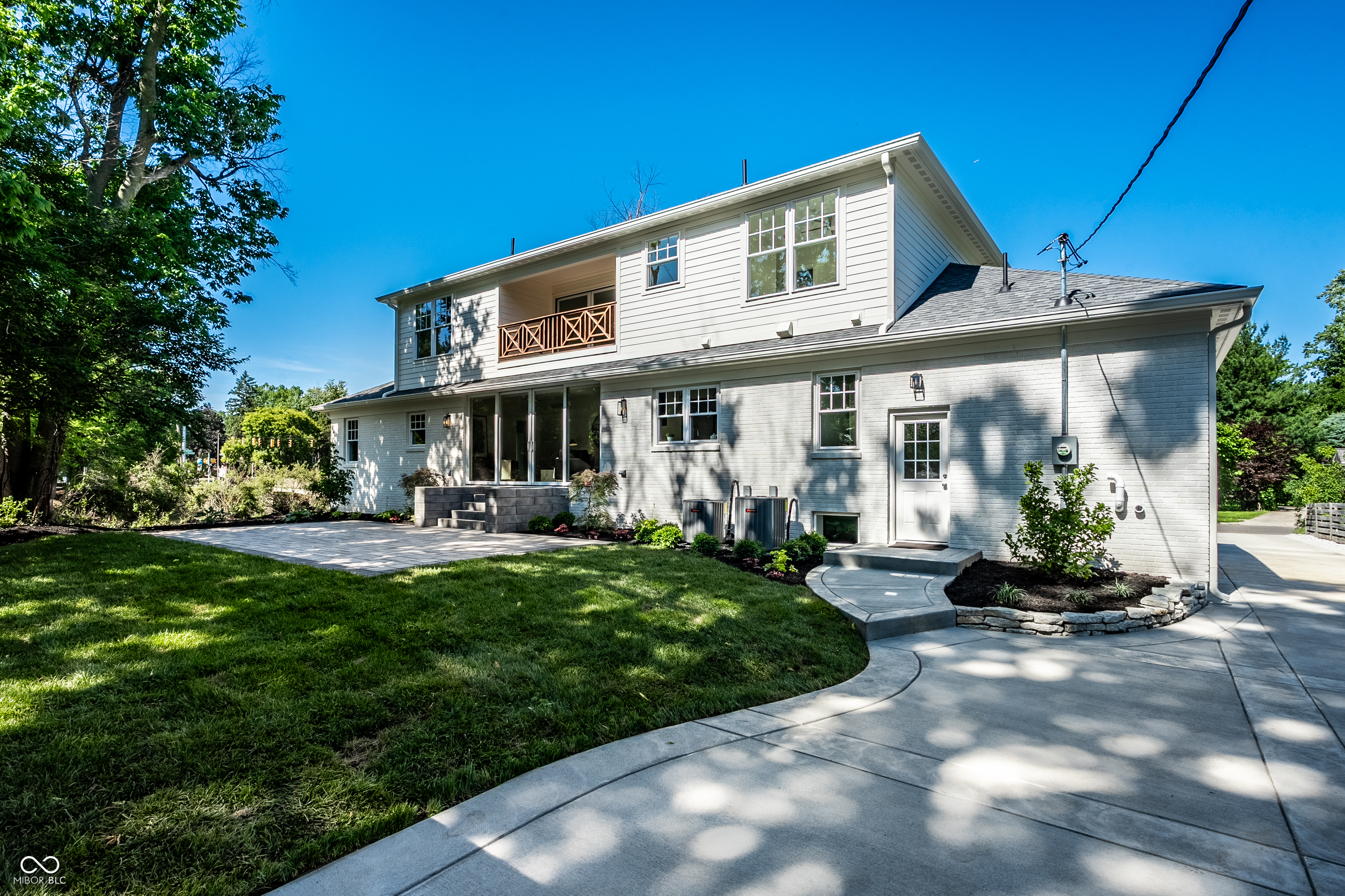 6201 Central Avenue