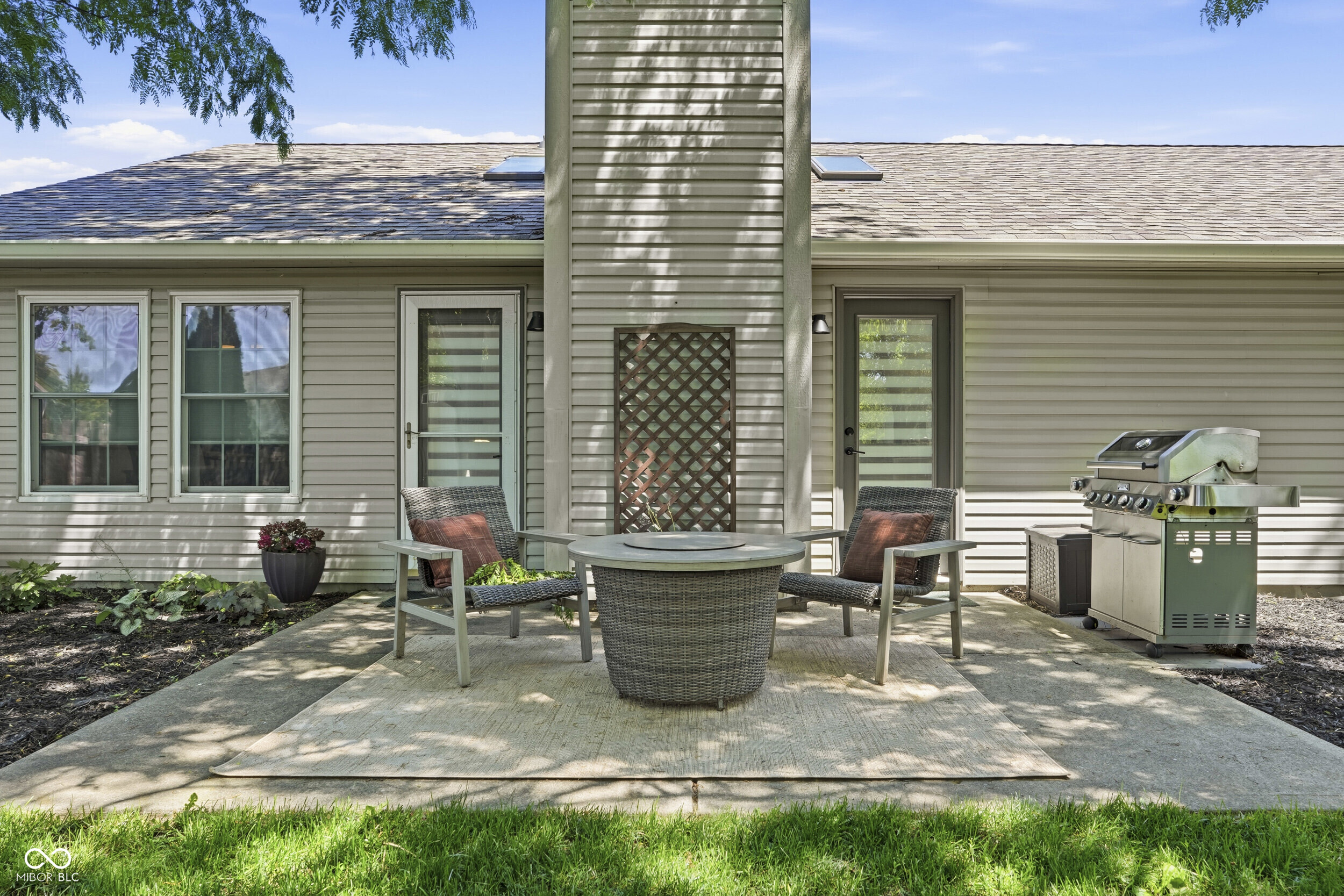 21383 Candlewick Road