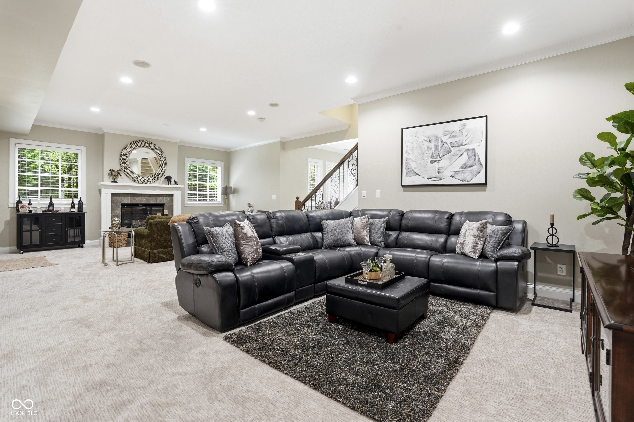 10500 Bishop Circle