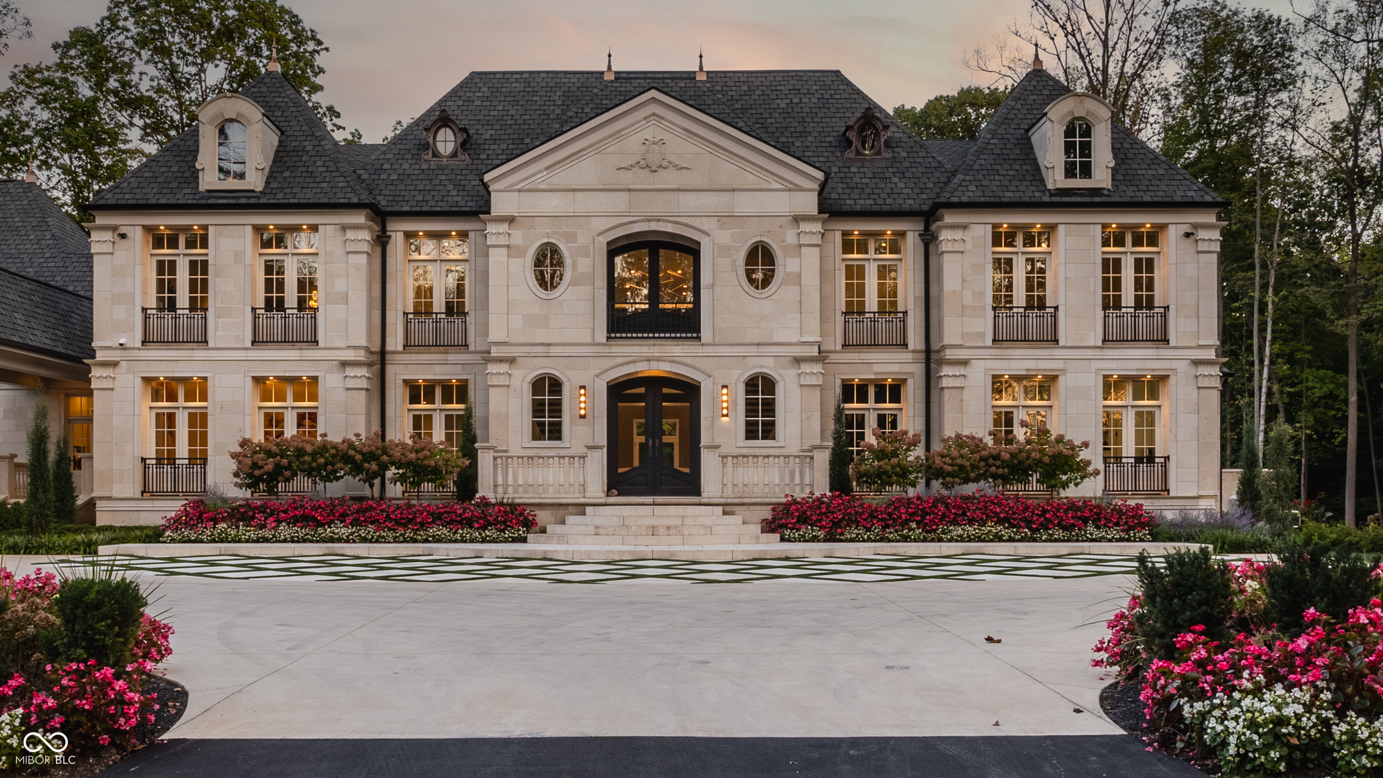 10585 Hussey Lane
