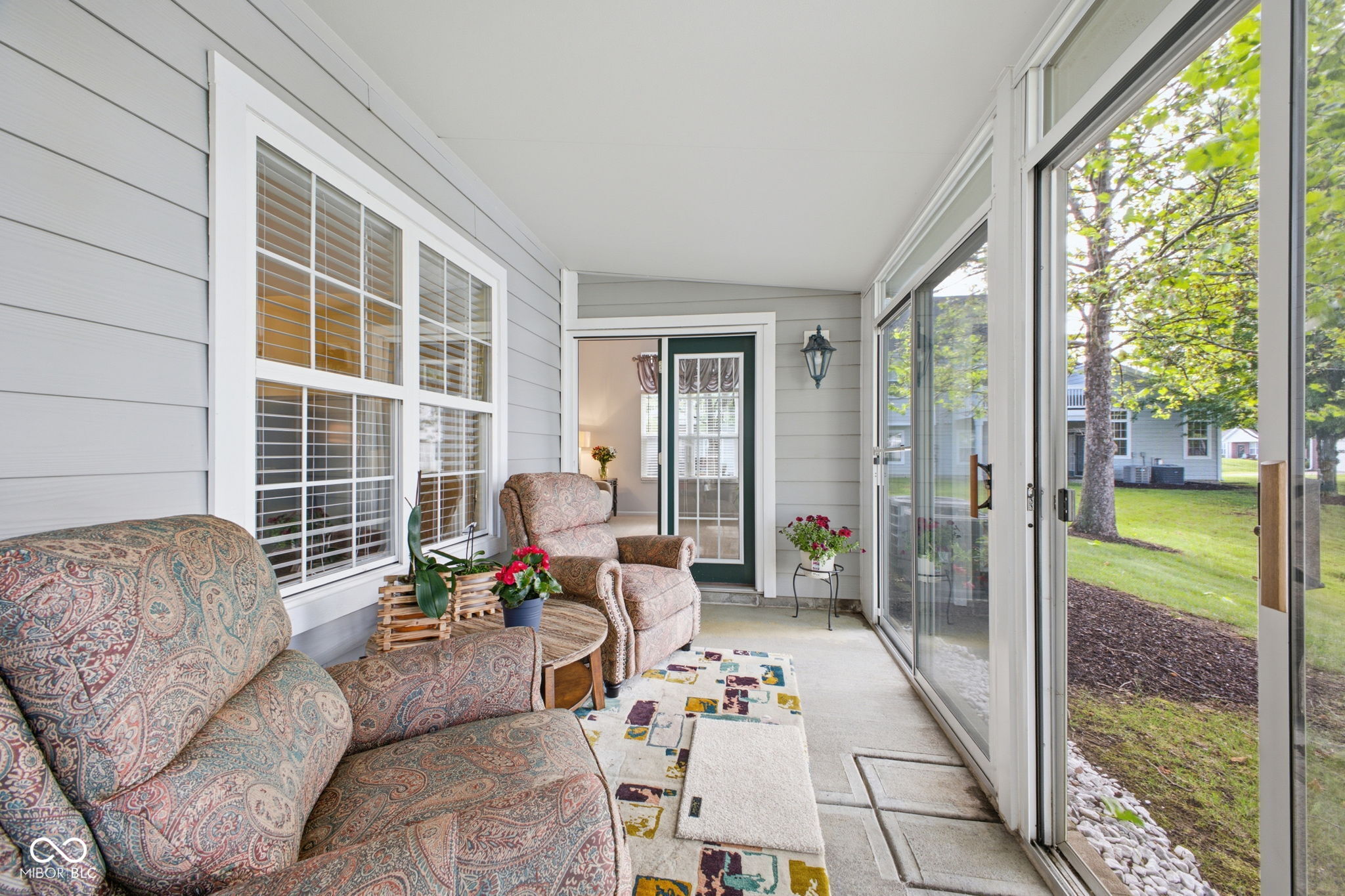 9577 Sweet Clover Way