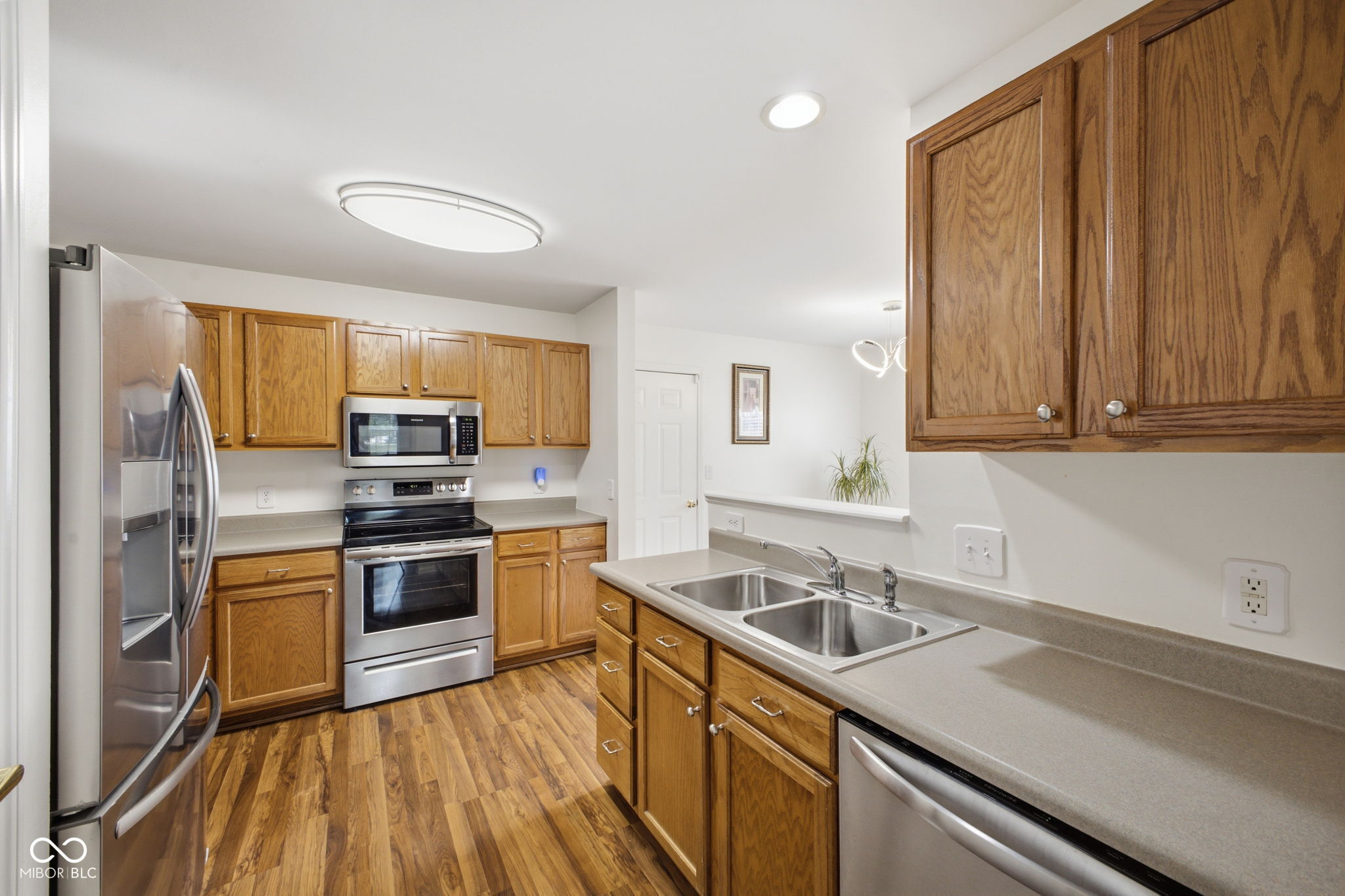 9577 Sweet Clover Way