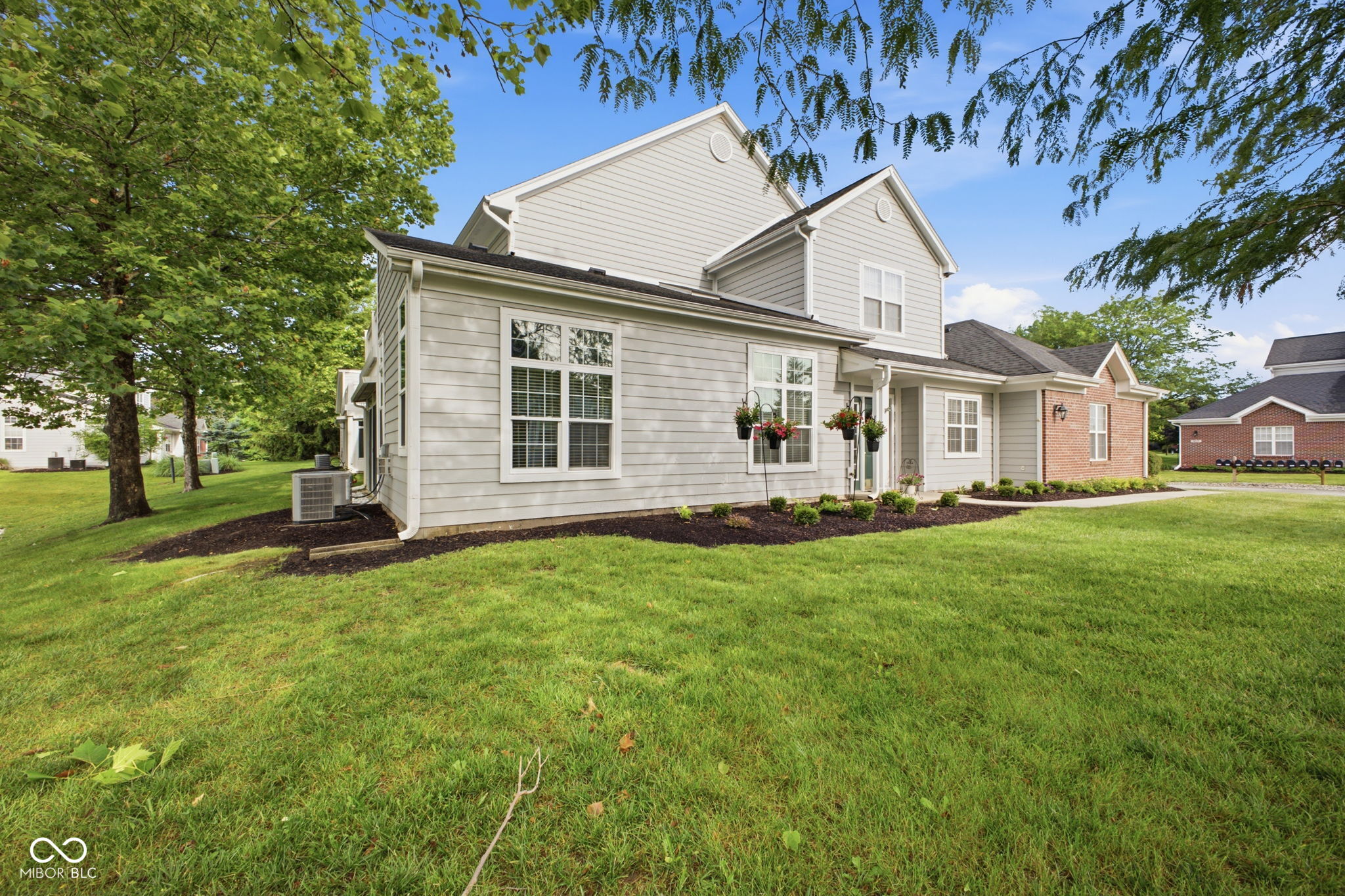 9577 Sweet Clover Way