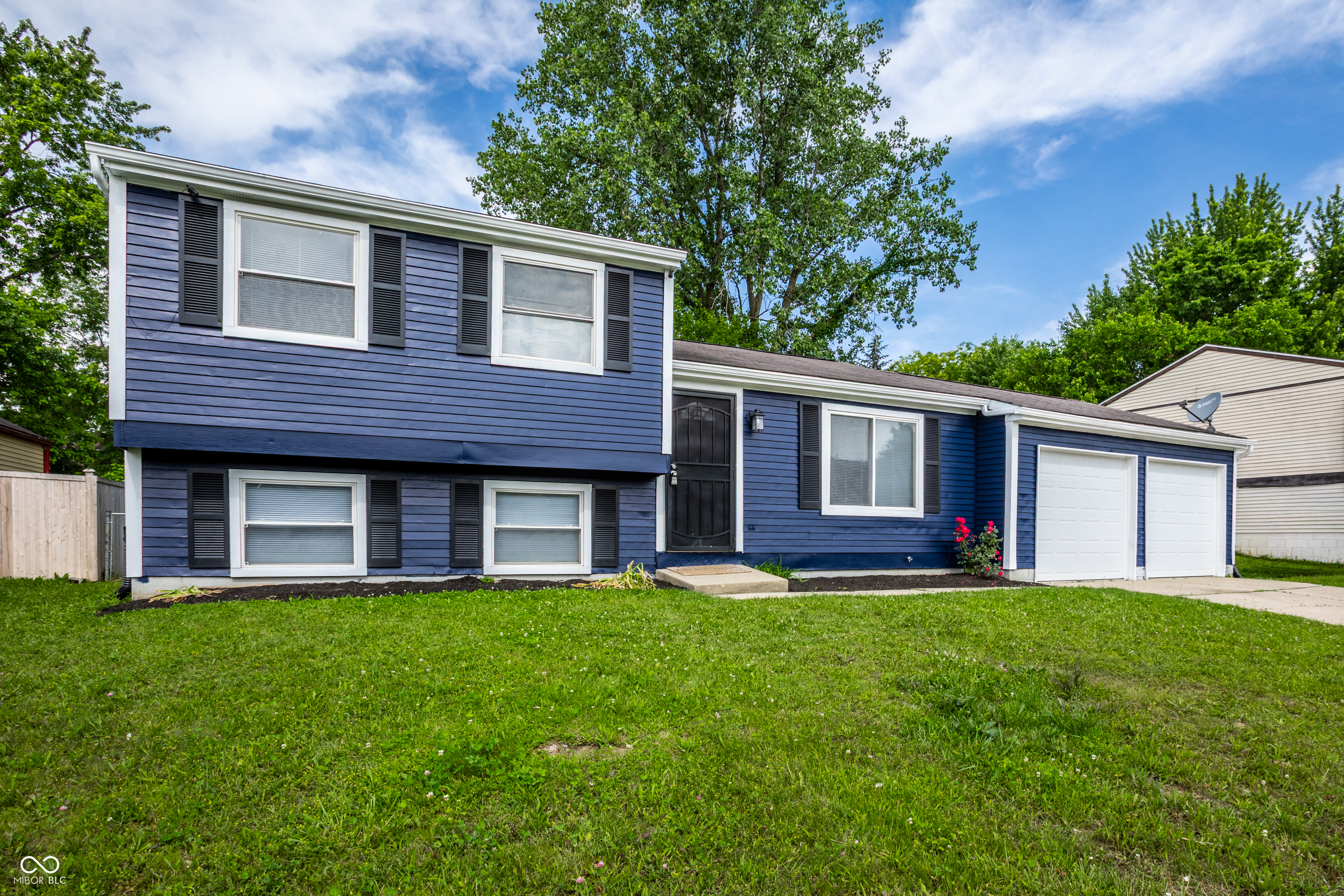 612 Woodlark Drive