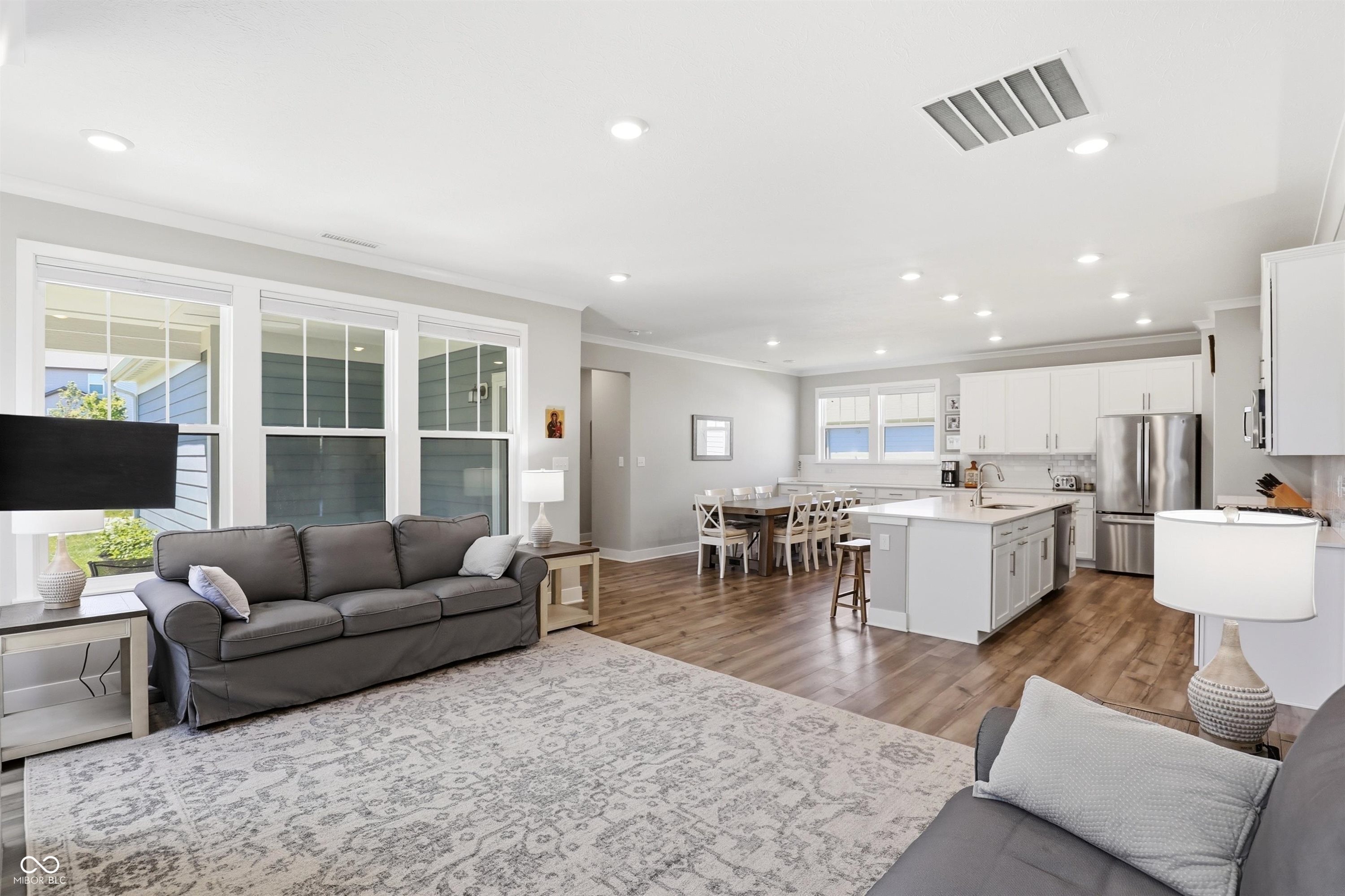 2253 W 171st Street