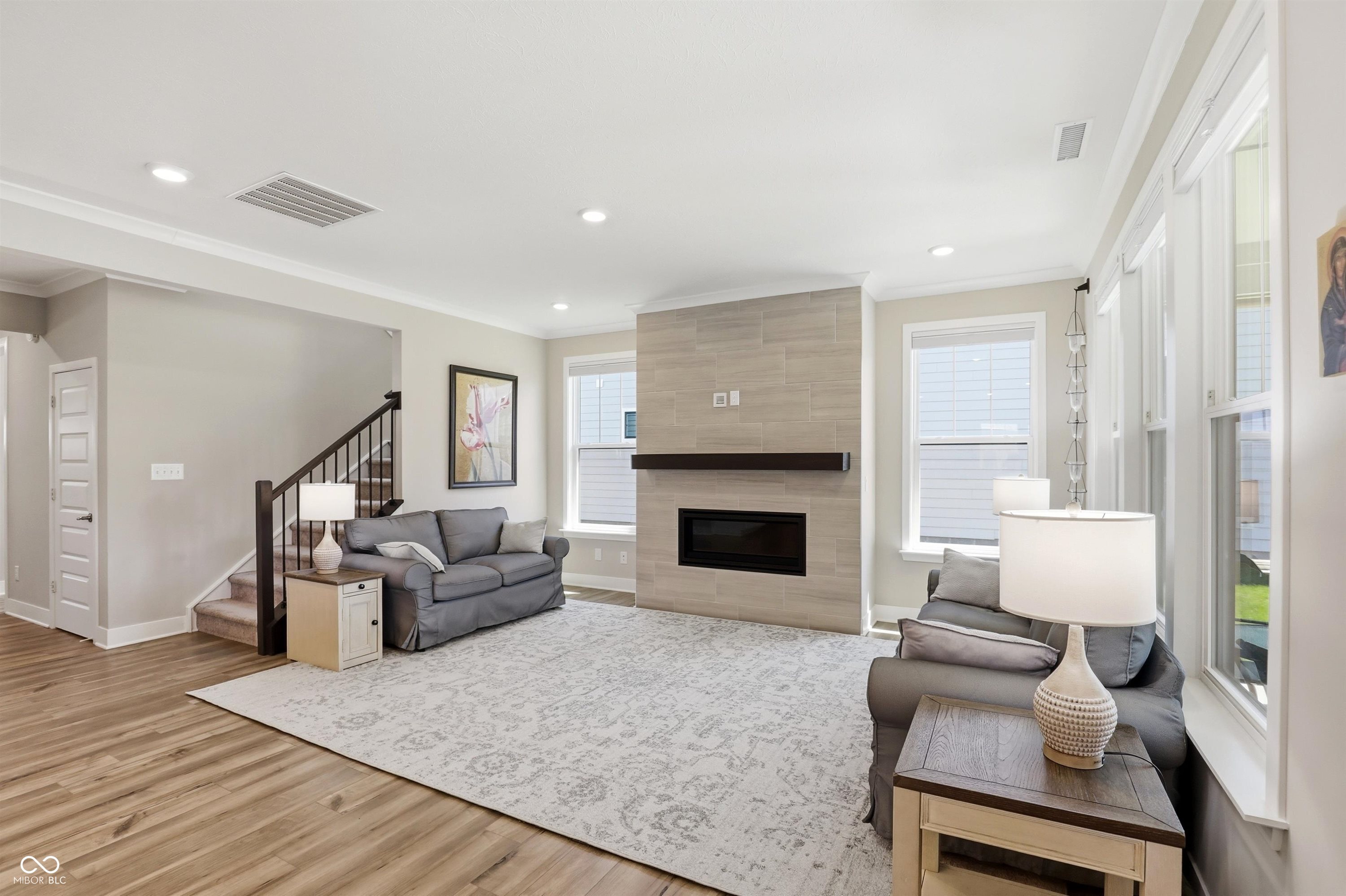 2253 W 171st Street