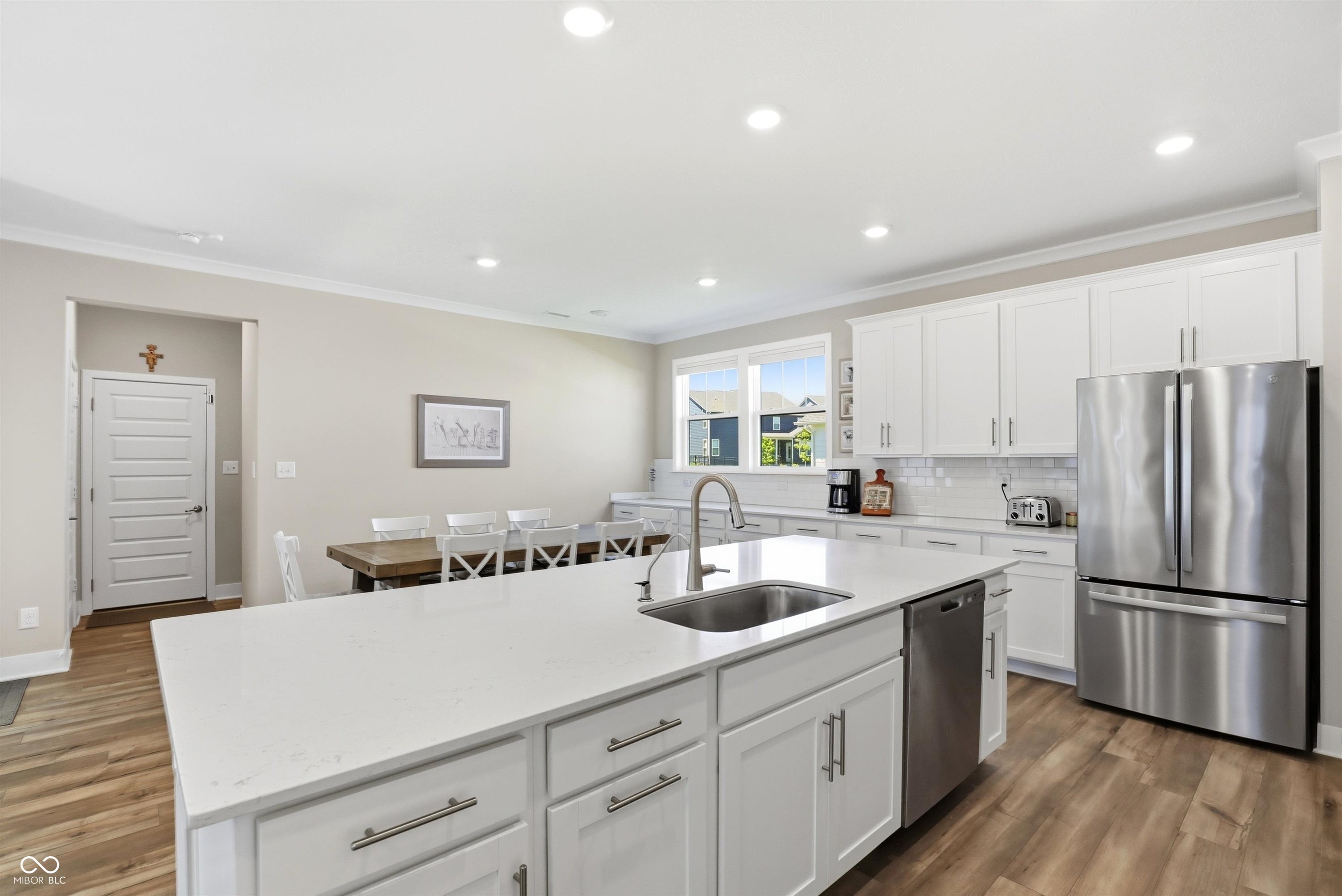 2253 W 171st Street