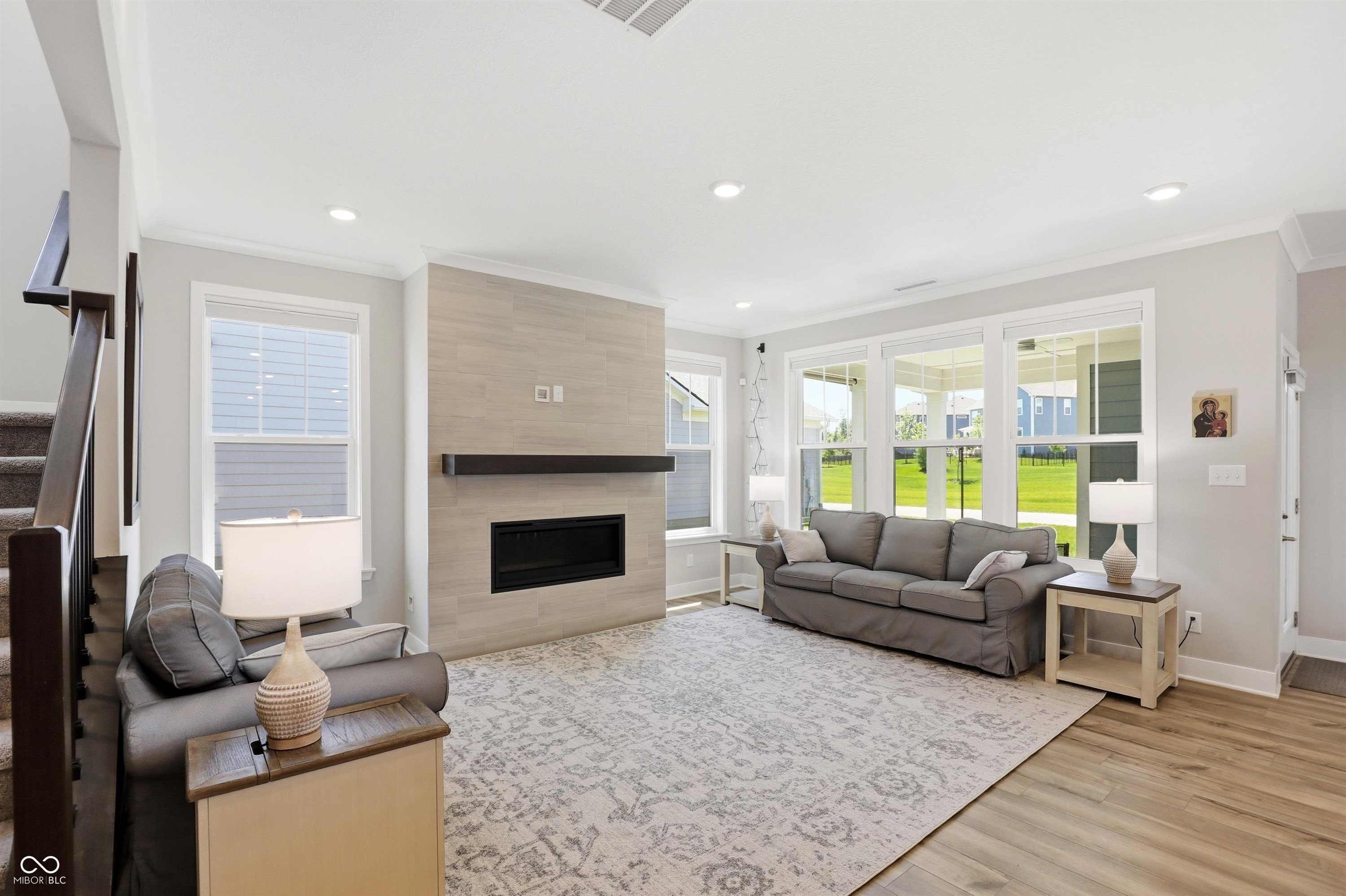 2253 W 171st Street